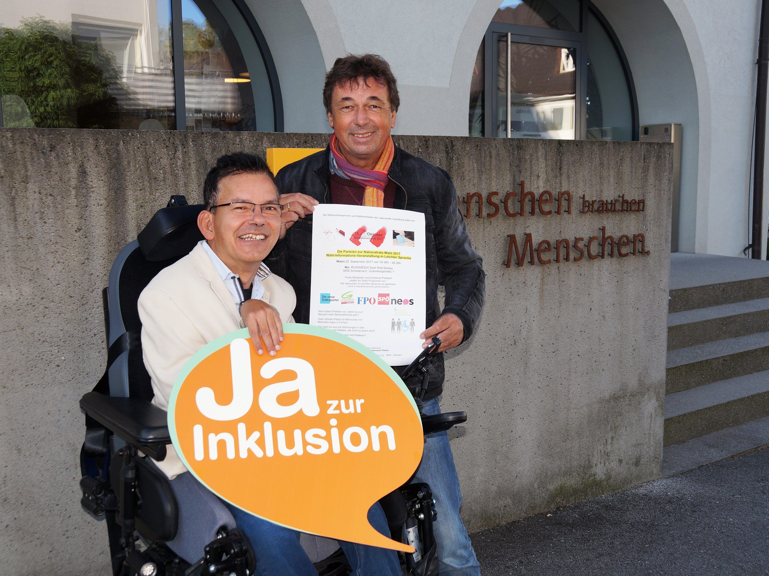 Selbstvertreter Klaus Brunner (l.) und Unterstützer Friedrich Gföllner freuen sich auf viele Gäste. Selbstvertreter Klaus Brunner (l.) und Unterstützer Friedrich Gföllner freuen sich auf viele Gäste.