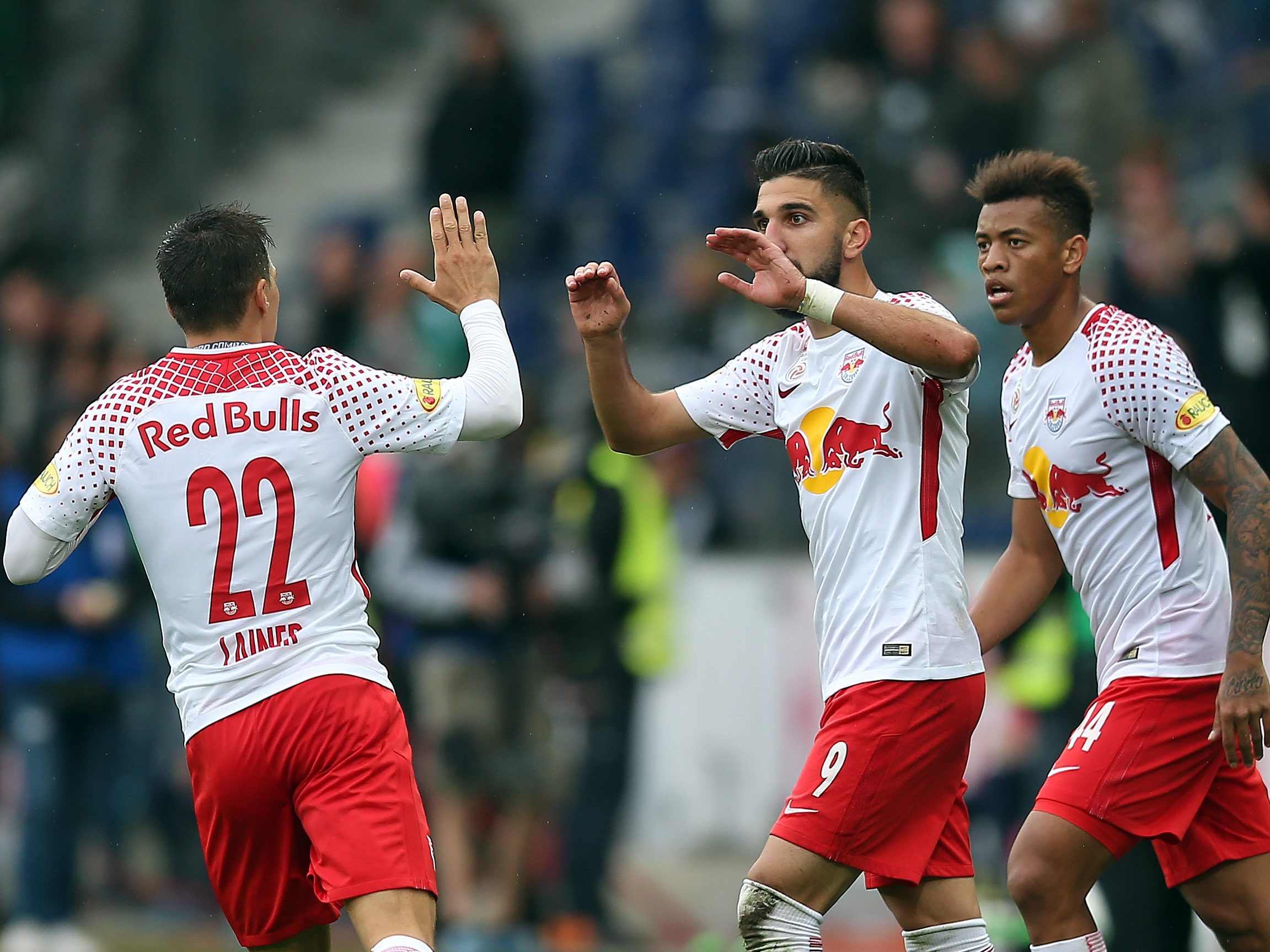 Red Bull Salzburg gastiert zum Auftakt der Europa League bei Vitória Guimarães in Portugal.