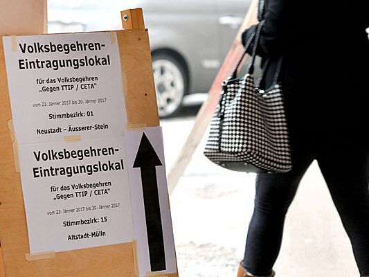 Die FPÖ fordert im aktuellen Wahlkampf Volksabstimmungen nach erfolgreichen Volksbegehren.