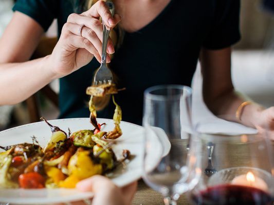 Mit nur vier einfachen Ernährungstipps zum gesunden Leben.