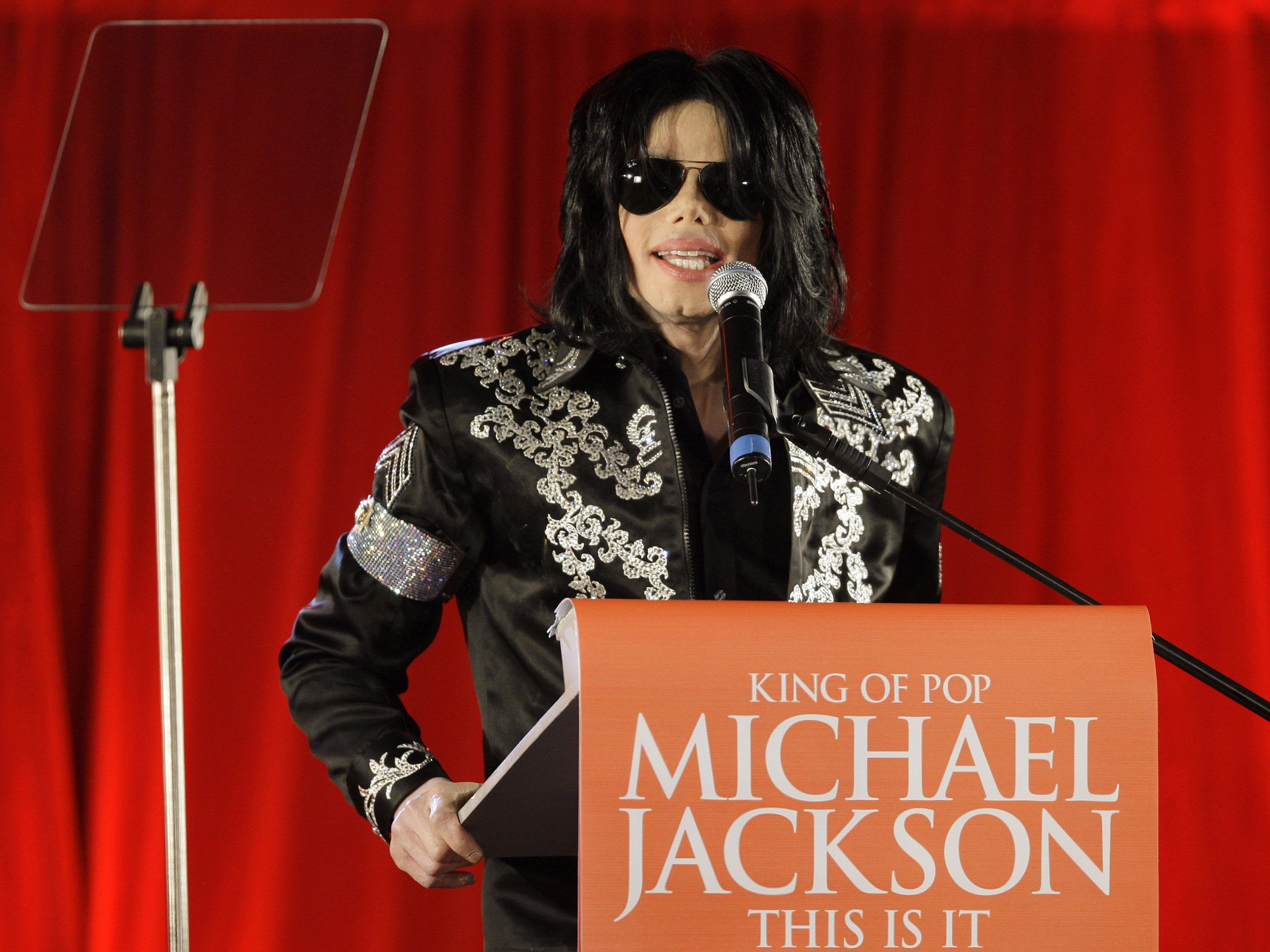 Der Doppelgänger des King of Pop Michael Jackson löste Verwirrung im Netz aus. Der Doppelgänger des King of Pop Michael Jackson löste Verwirrung im Netz aus.