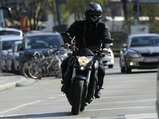 Wiener Biker bei Motorradunfall in der Steiermark schwer verletzt