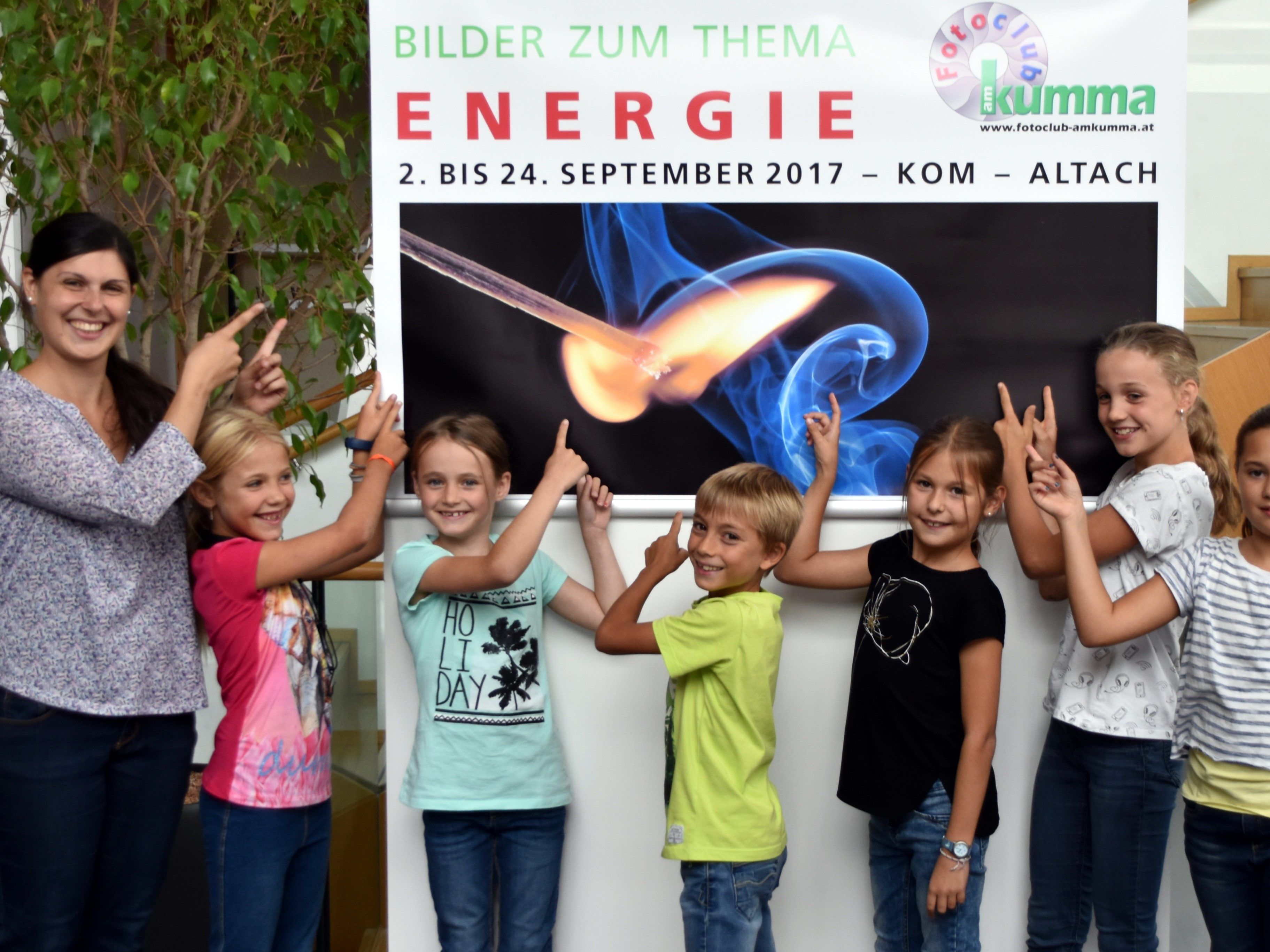 Anna Müller und die Mini Harmonists Altach besuchen die Ausstellung