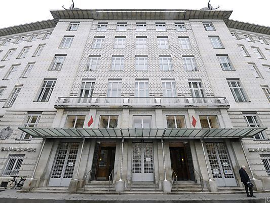 Insgesamt wurden 40.250.000 bestehende Aktien bei Investoren platziert