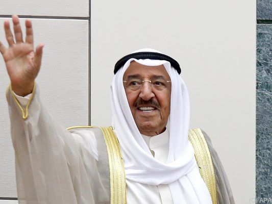 Emir Sabah al-Ahmad al-Sabah nahm den Rücktritt an Emir Sabah al-Ahmad al-Sabah nahm den Rücktritt an
