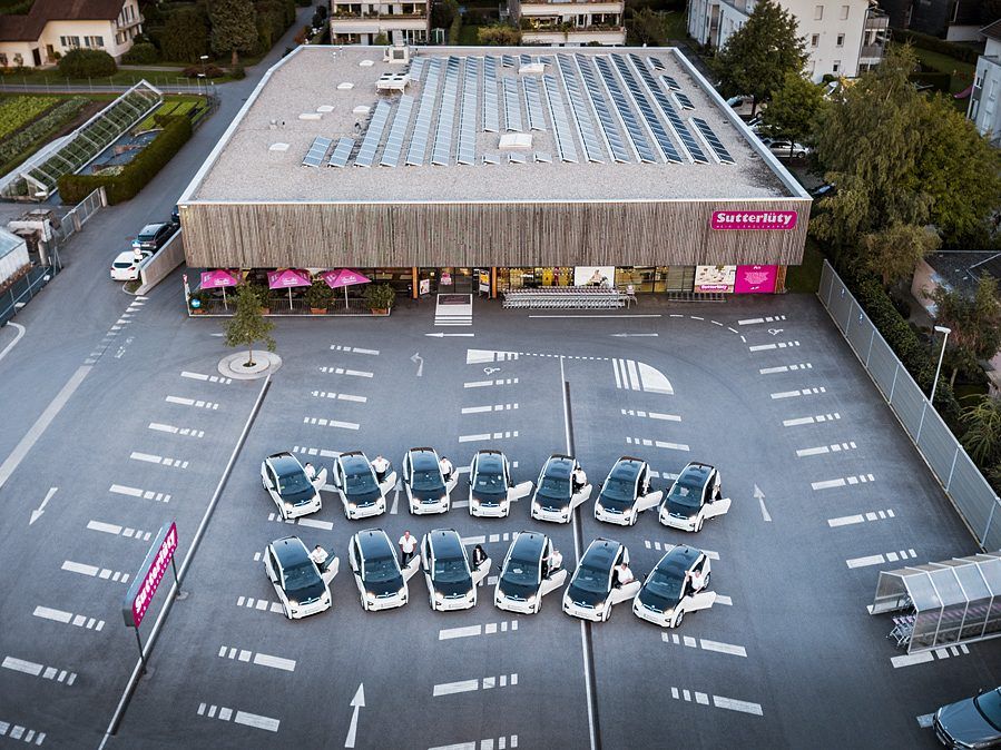 316 Solarmodule zieren seit kurzem das Dach des Sutterlüty-Ländlemarktes in Rankweil 316 Solarmodule zieren seit kurzem das Dach des Sutterlüty-Ländlemarktes in Rankweil