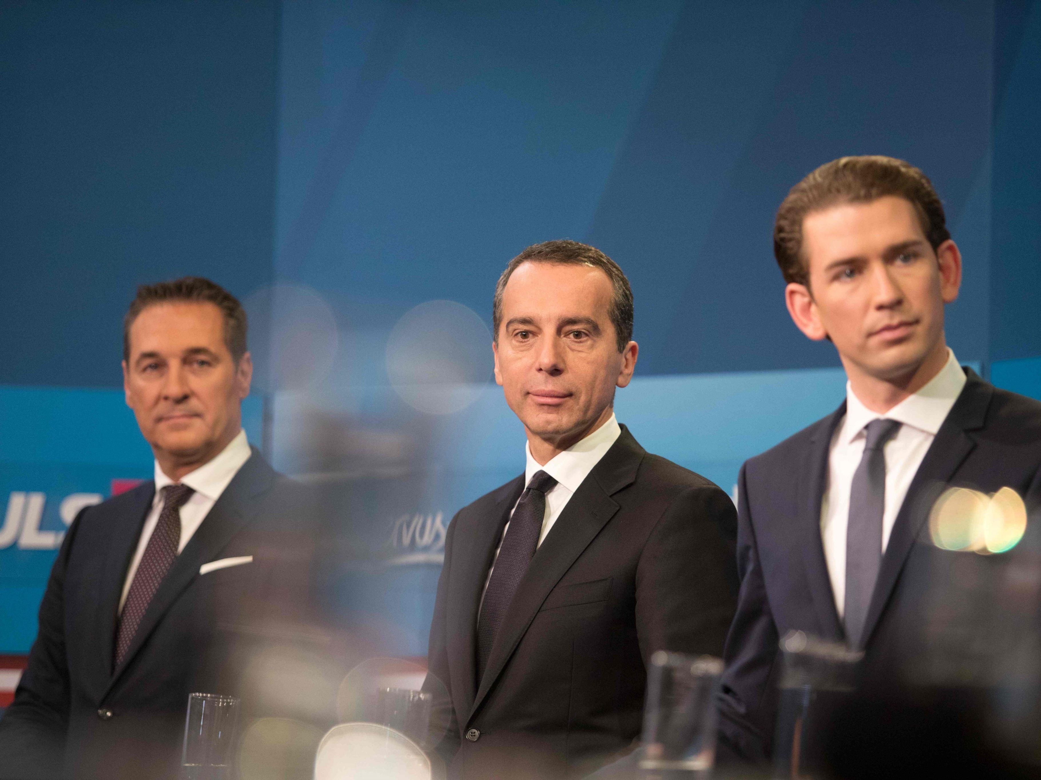 "Magyar Idök": Wahlsieg von Kurz stärkt die "Visegrad-Vier". "Magyar Idök": Wahlsieg von Kurz stärkt die "Visegrad-Vier".