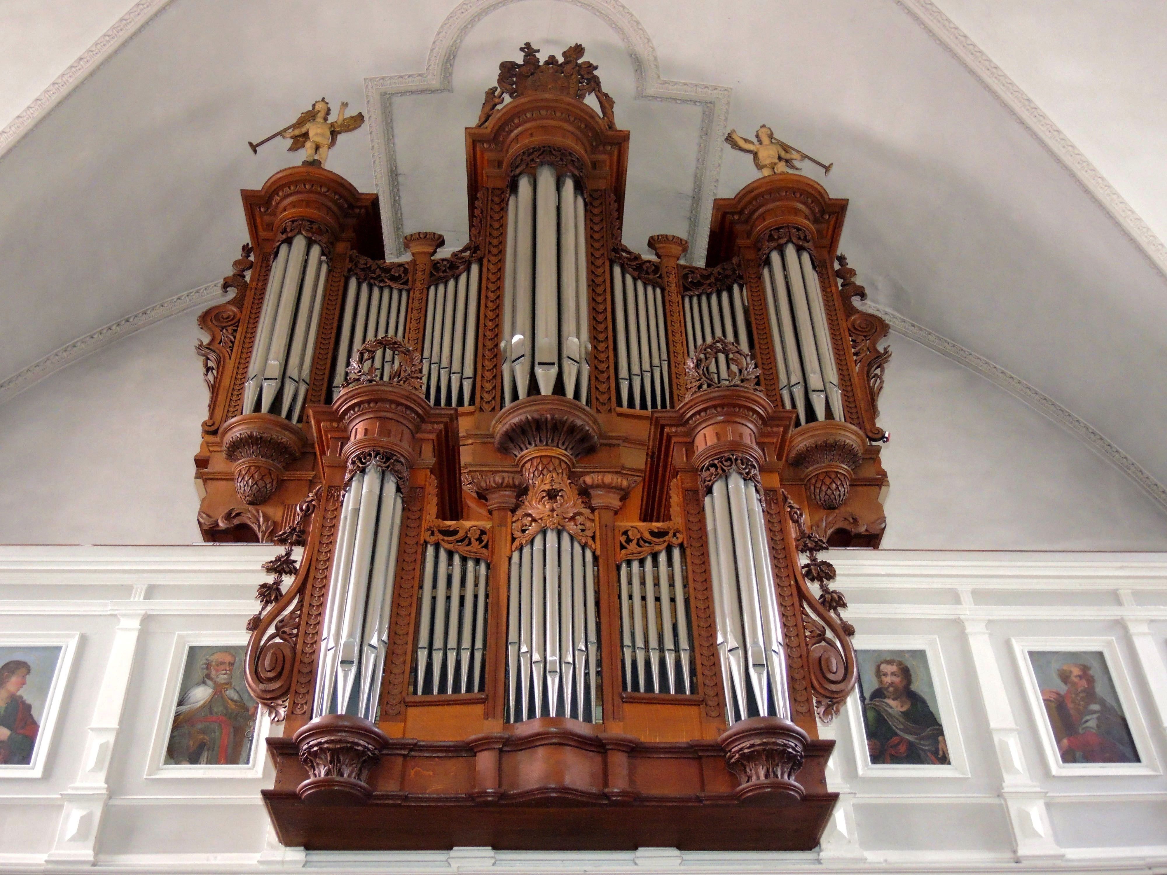 Die historische Bergöntzle-Orgel in Bludesch Die historische Bergöntzle-Orgel in Bludesch