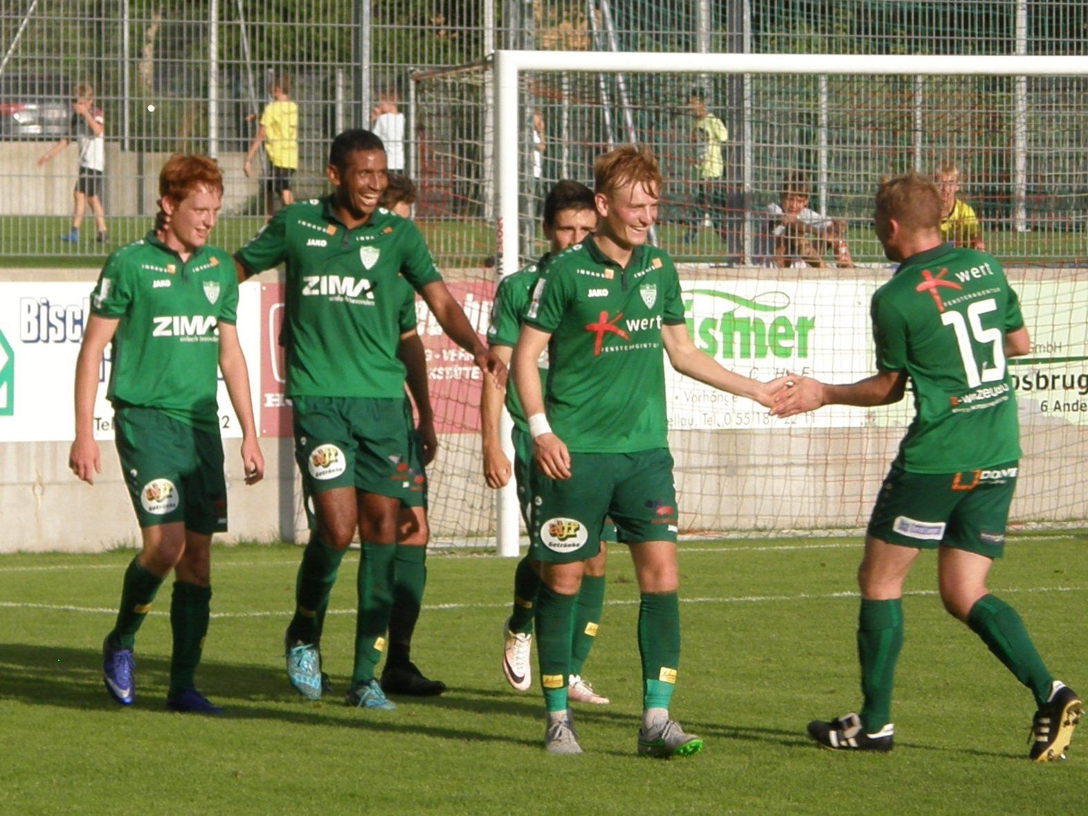 Die Langenegger möchten nach dem Spiel gegen Egg über die Tabellenführung jubeln.