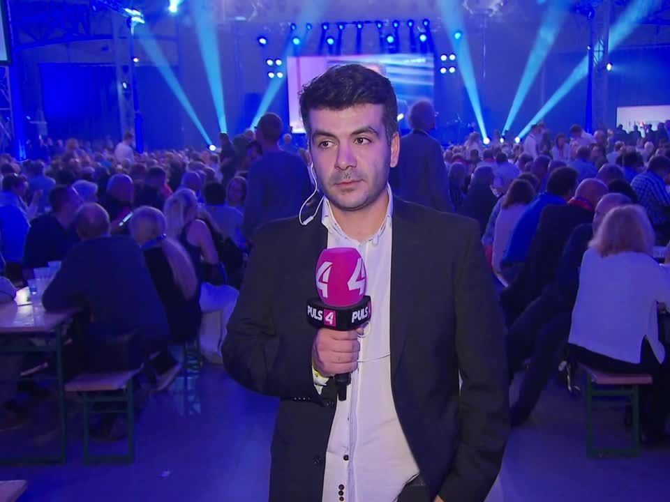 Puls 4-Reporter Arman Behpournia wurde bei der FPÖ-Wahlparty attackiert.