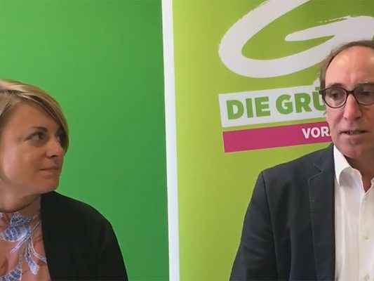Bei der Pressekonferenz am Dienstagvormittag zeigte sich Johannes Rauch emotional. Bei der Pressekonferenz am Dienstagvormittag zeigte sich Johannes Rauch emotional.