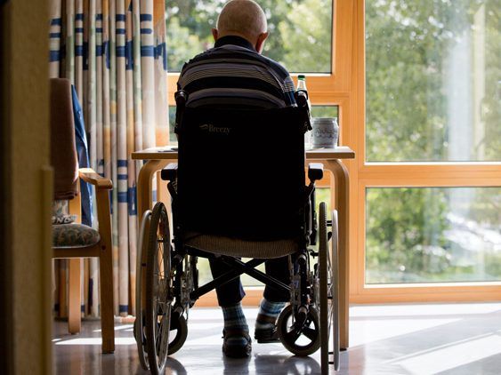 In Lustenau wurde ein 71-jähriger Rollstuhlfahrer bestohlen. In Lustenau wurde ein 71-jähriger Rollstuhlfahrer bestohlen.