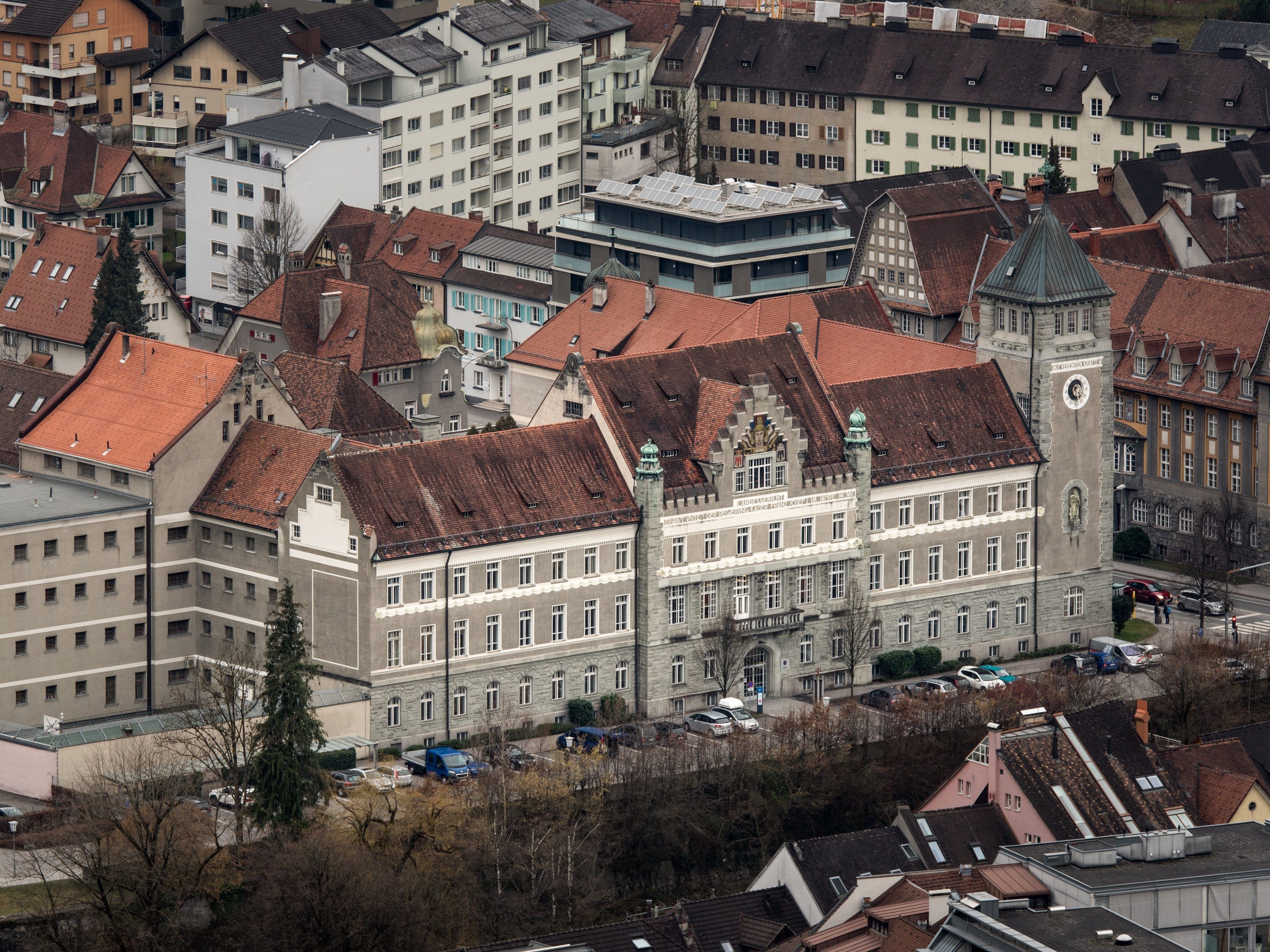 Das Konkursverfahren wurde am Landesgericht Feldkirch abgewickelt. Das Konkursverfahren wurde am Landesgericht Feldkirch abgewickelt.