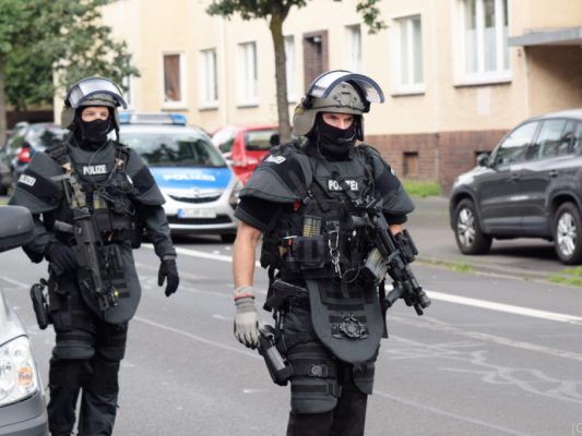 Aktion richtete sich gegen sechs Syrer Aktion richtete sich gegen sechs Syrer