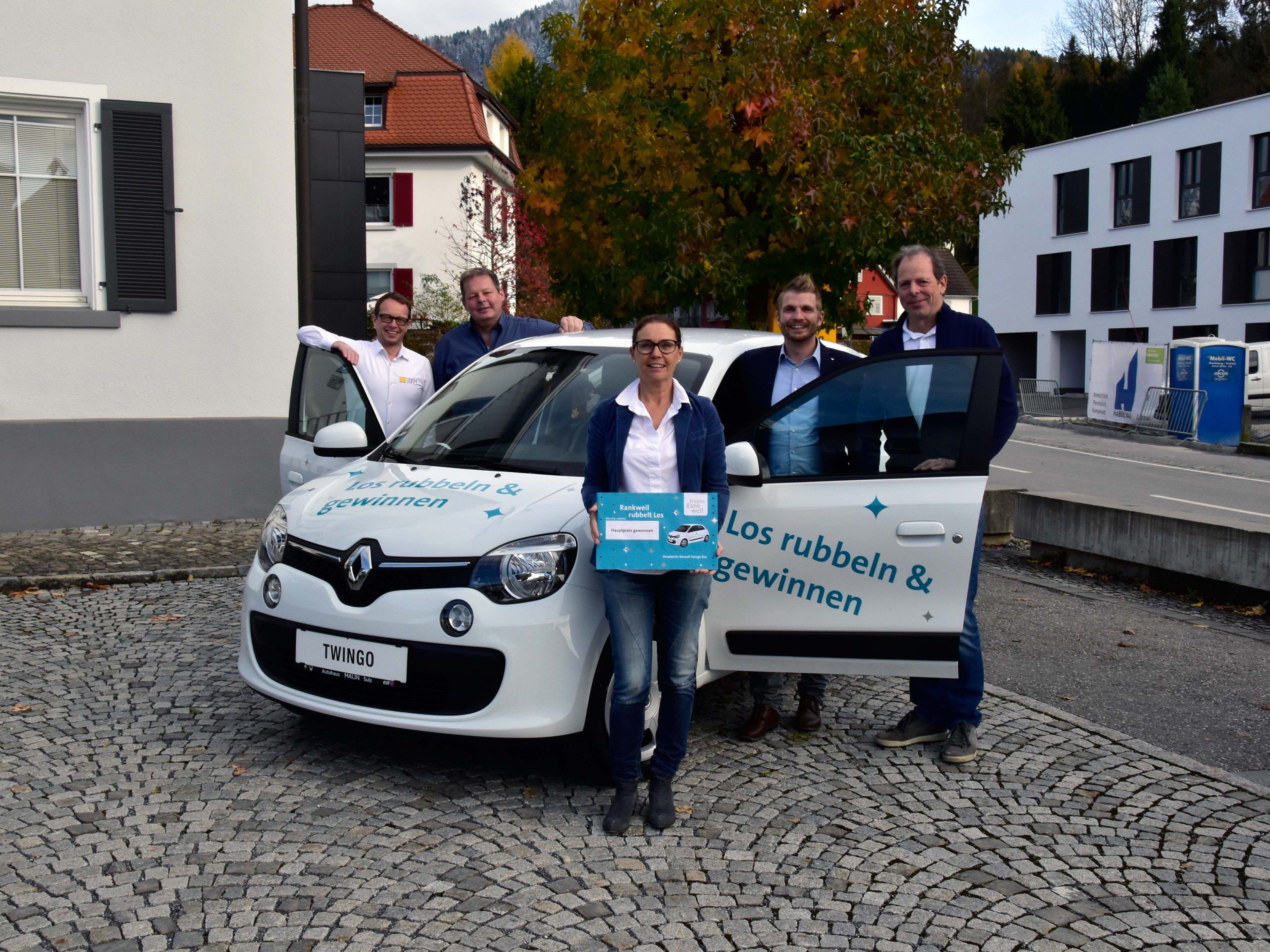 Die Weihnachtslosaktion der Kaufmannschaft Rankweil-Vorderland hat am Samstag, 25. November 2017 begonnen. Die Weihnachtslosaktion der Kaufmannschaft Rankweil-Vorderland hat am Samstag, 25. November 2017 begonnen.