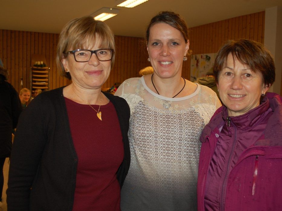 Das Organisationsteam: Anita Bitschnau, Luzia Loretz und Renate Bitschnau.
