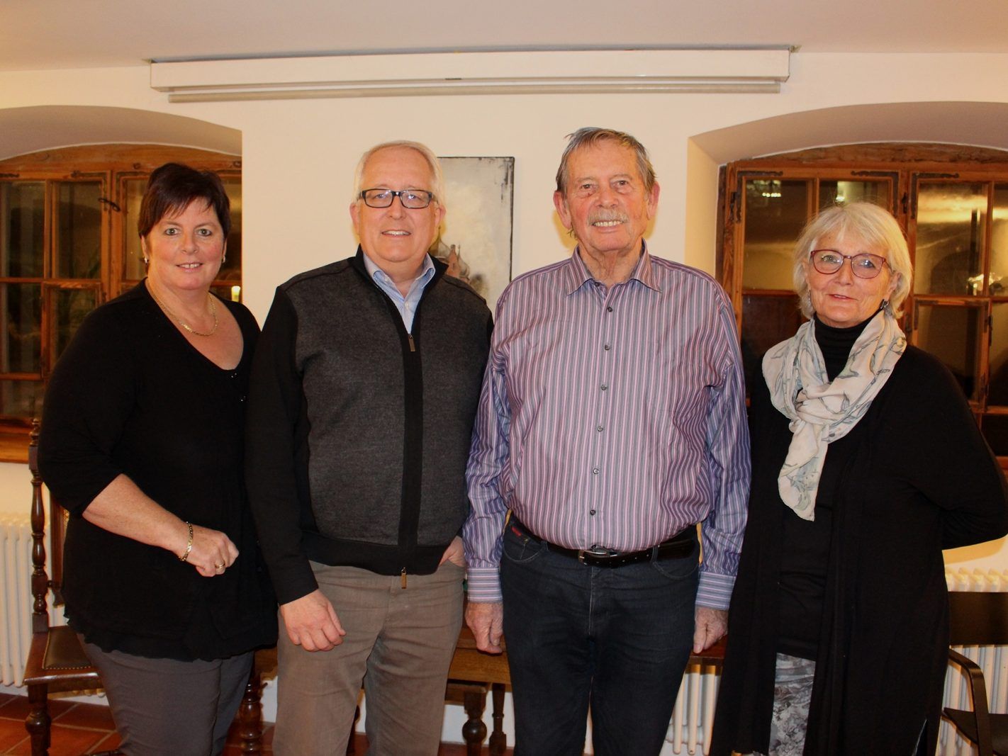 Die Ausschussmitglieder des Vereines „Ortsgeschichtliche Sammlung Lochau“ mit Petra Rührnschopf, der neue Obmann Michael Simma, Kustos Walter Rützler und Irmtraud Garnitschnig.