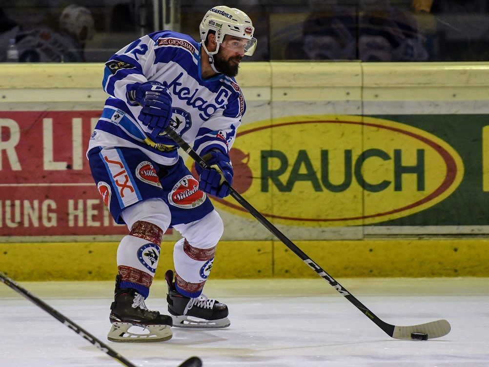 Ex-Kapitän der Bulldogs Niki Petrik trägt jetzt blau/weiß Ex-Kapitän der Bulldogs Niki Petrik trägt jetzt blau/weiß