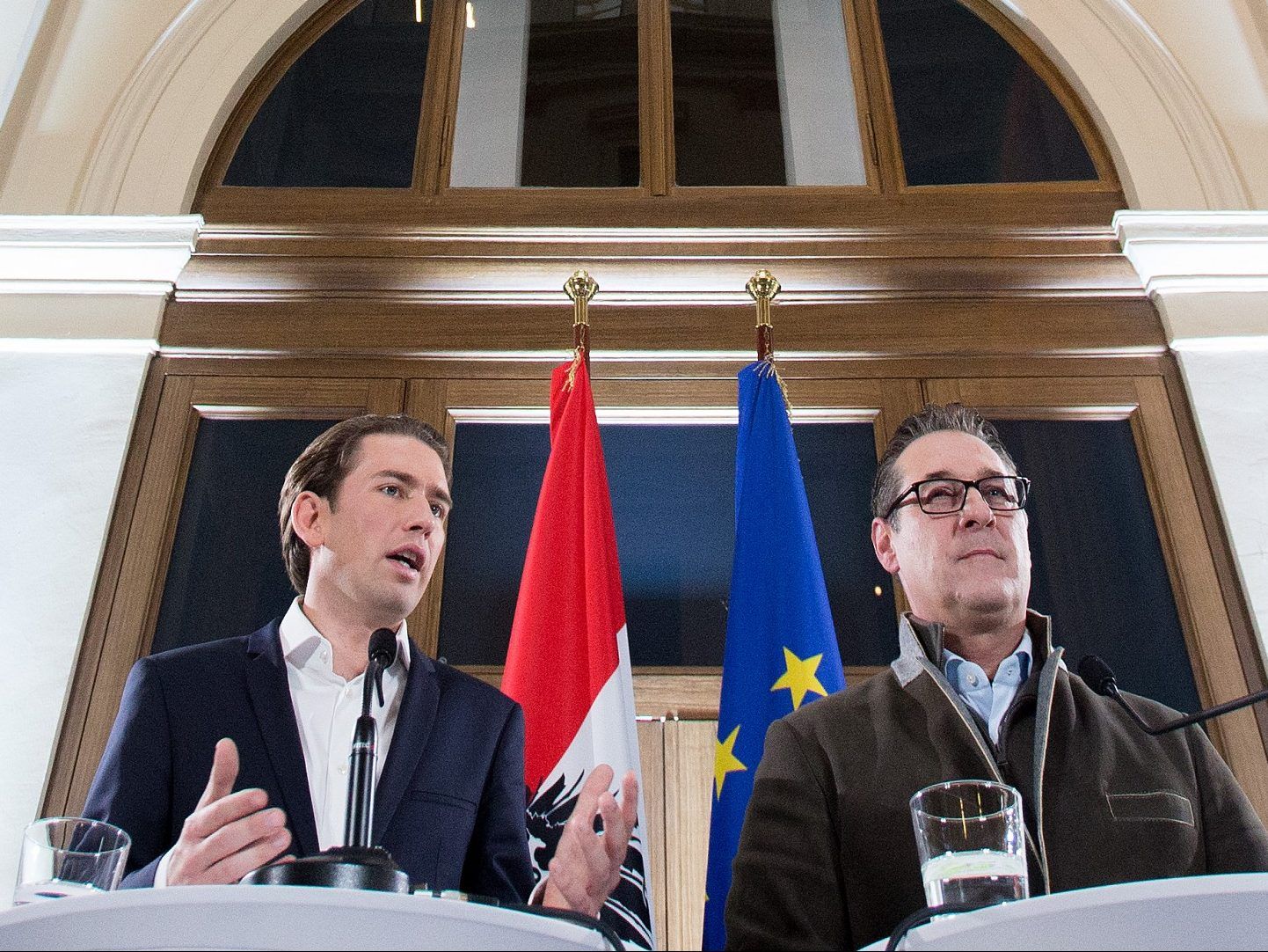 Die Ergebnisse der ÖVP-FPÖ-Verhandlungen nach einem Monat sind hier zu finden Die Ergebnisse der ÖVP-FPÖ-Verhandlungen nach einem Monat sind hier zu finden