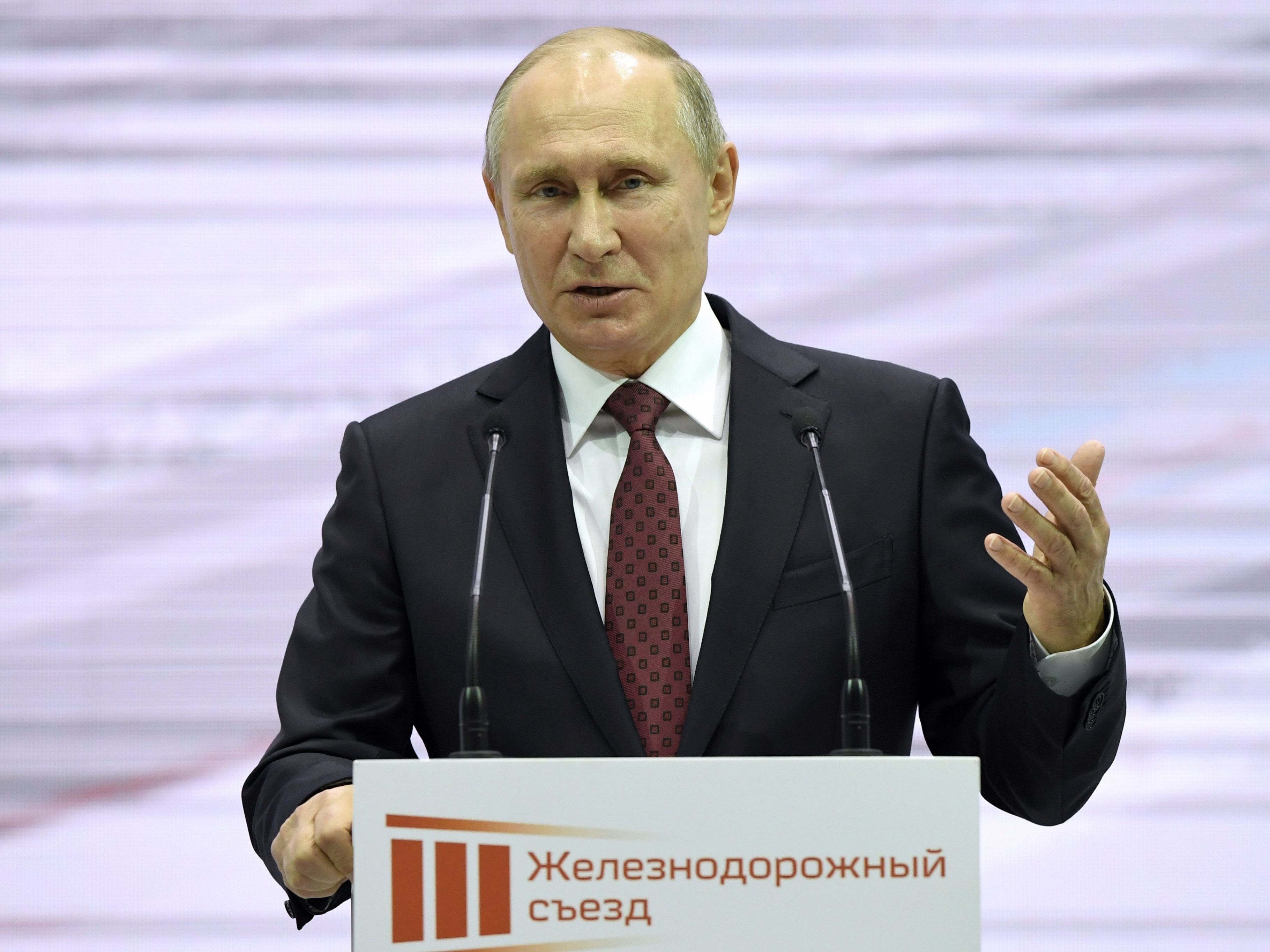 Putin will bei der Präsidentschaftswahl 2018 erneut antreten. Putin will bei der Präsidentschaftswahl 2018 erneut antreten.