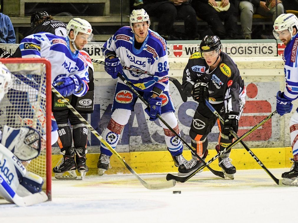 Bulldogs müssen eine bittere Heimniederlage gegen den VSV einstecken Bulldogs müssen eine bittere Heimniederlage gegen den VSV einstecken