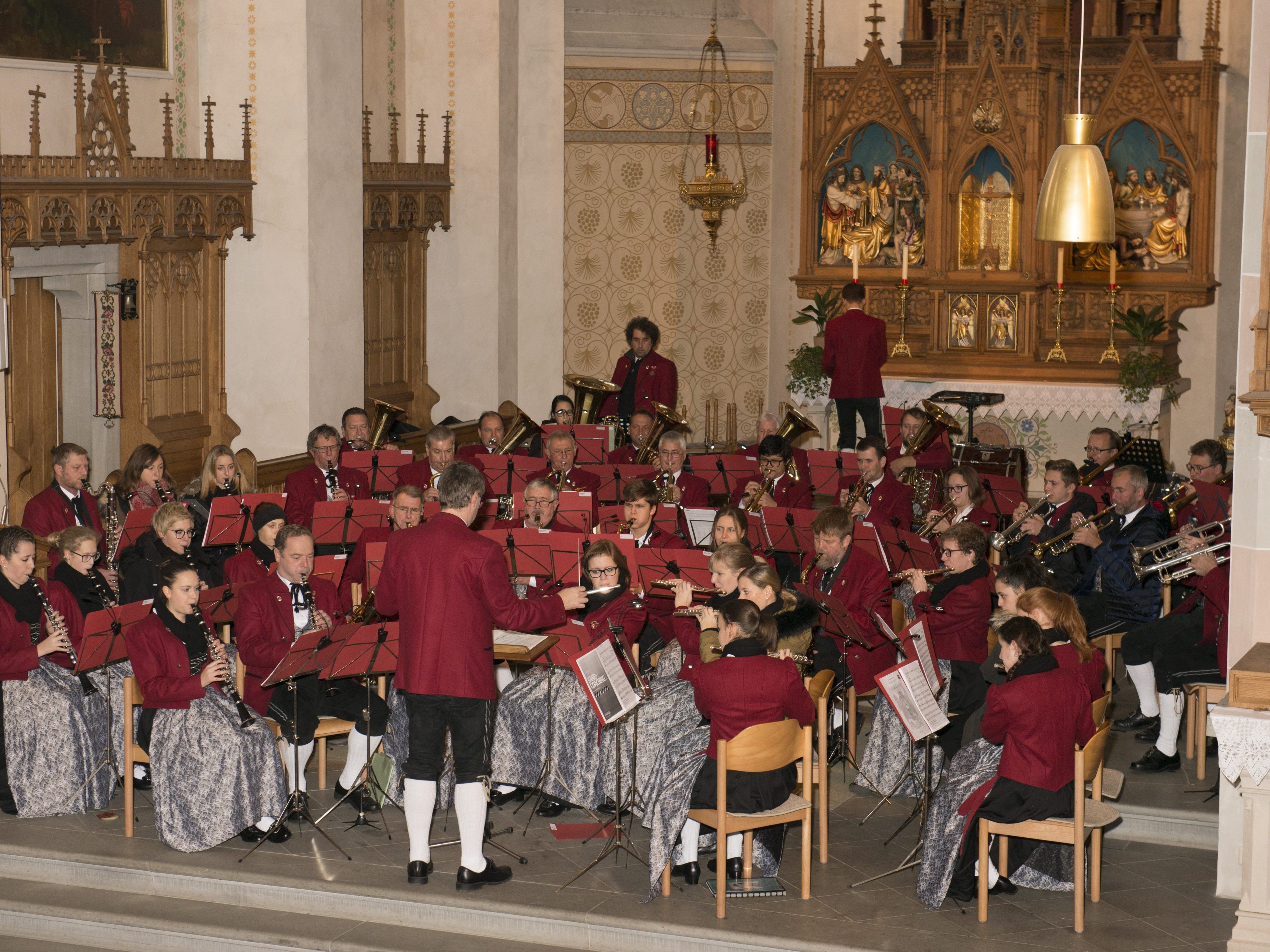 Die Bürgermusik lud zum traditionellen Kirchenkonzert. Die Bürgermusik lud zum traditionellen Kirchenkonzert.