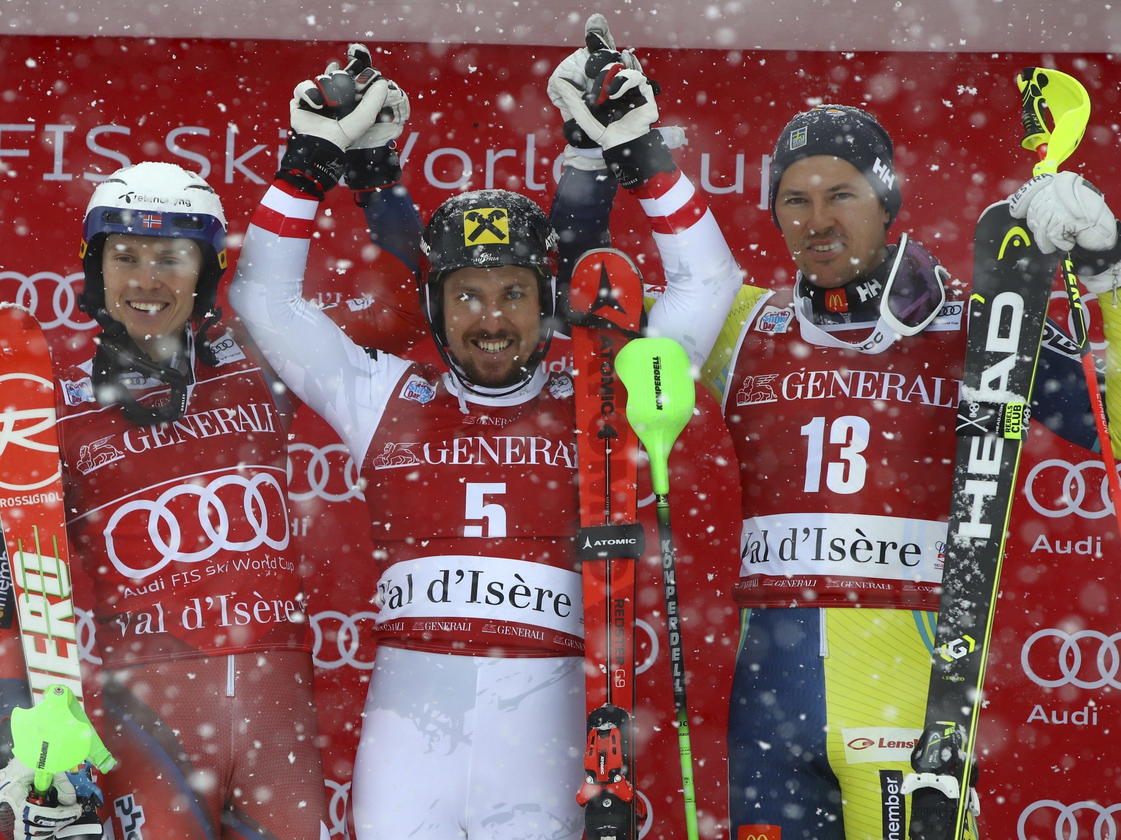 Hirscher gewinnt den Herren-Slalom.