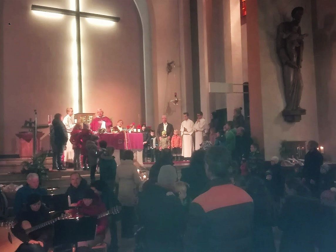 Kinder singen das Vater unser Kinder singen das Vater unser