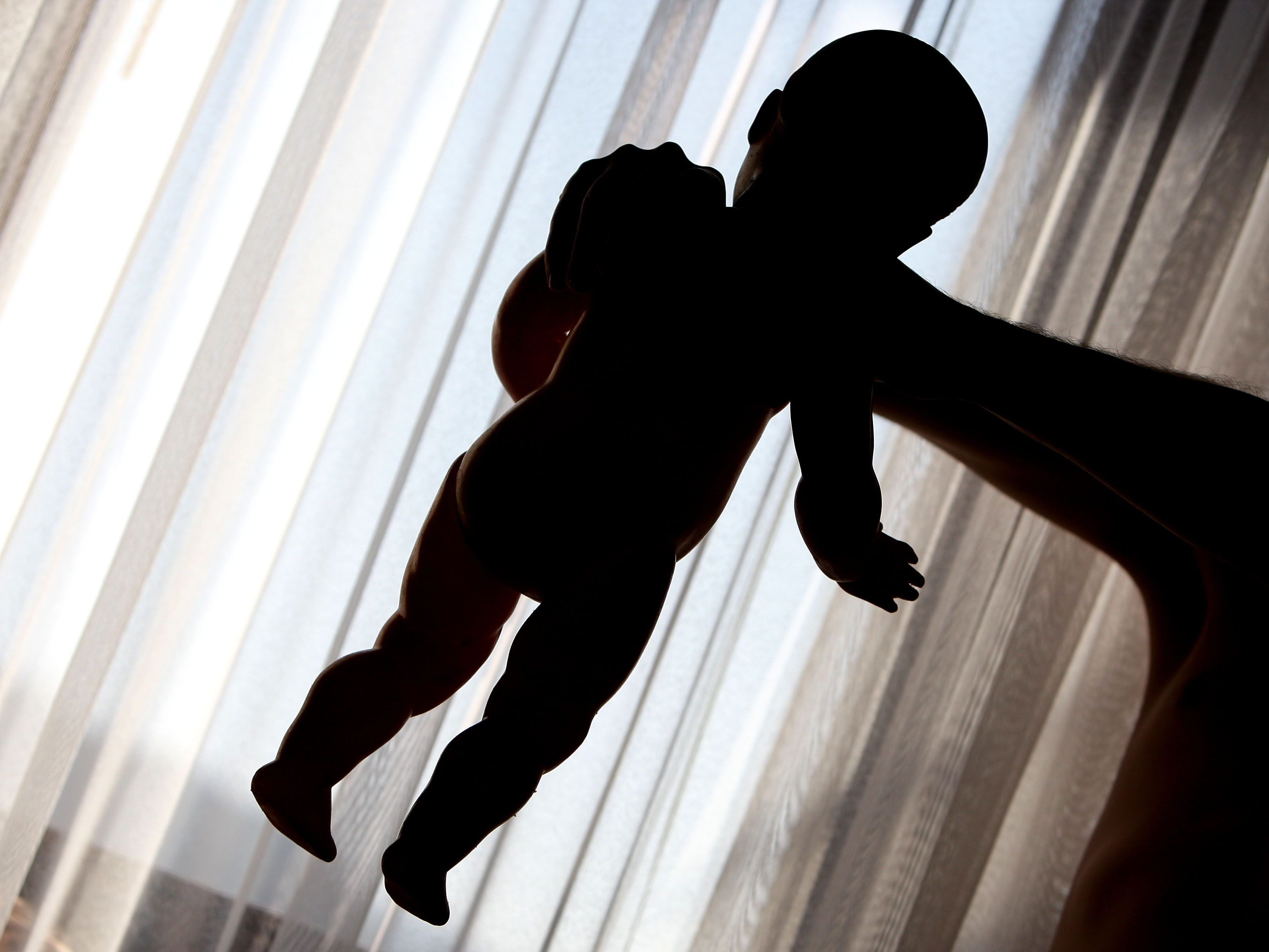 Eine neue Kampagne thematisiert Gewalt an Kindern.