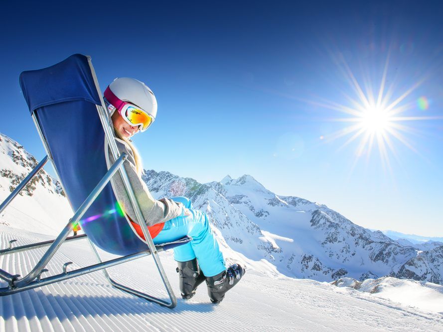 Ein Hauch von Luxus: Winterglamping statt einfachem Camping. Ein Hauch von Luxus: Winterglamping statt einfachem Camping.