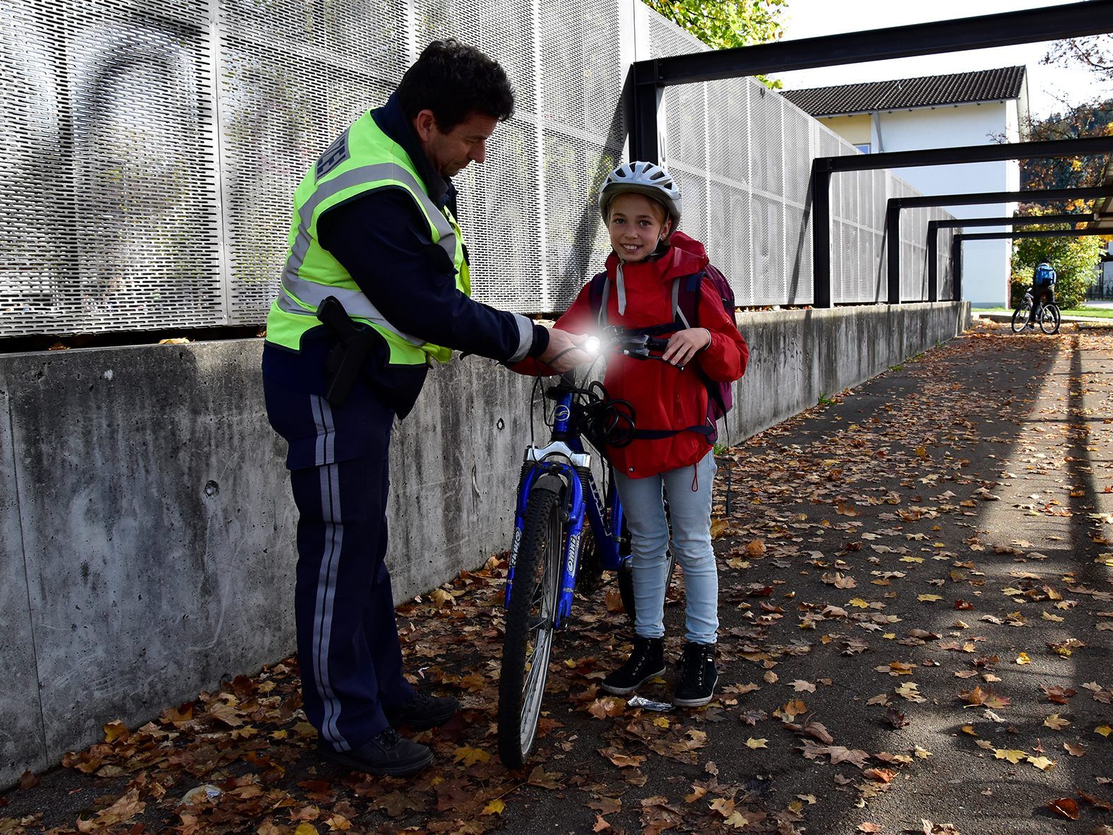 Verkehrserziehung – auch darum kümmert sich die Rankweiler Gemeindepolizei. Verkehrserziehung – auch darum kümmert sich die Rankweiler Gemeindepolizei.