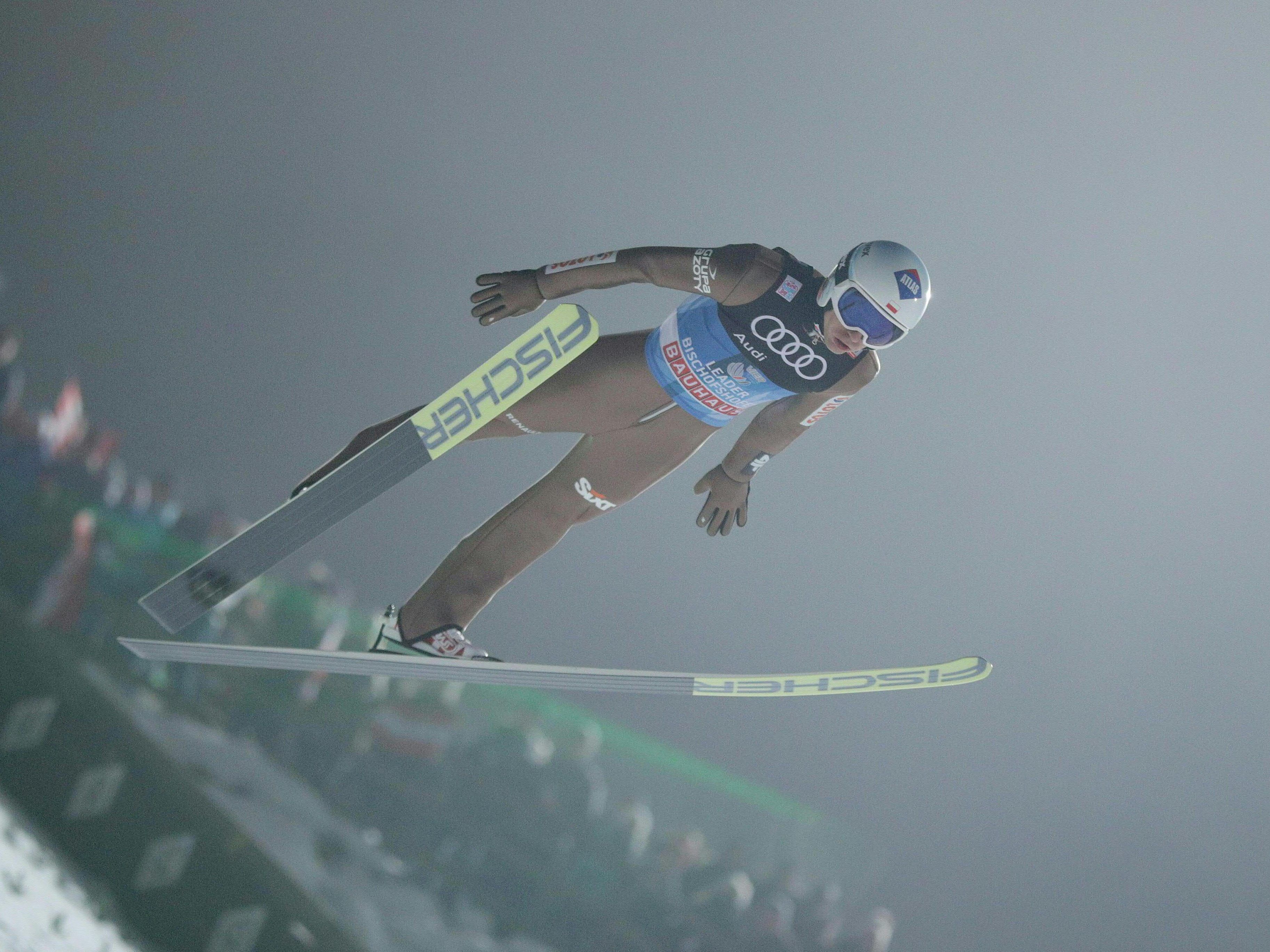 Kamil Stoch sorgt für eine Sensation. Kamil Stoch sorgt für eine Sensation.