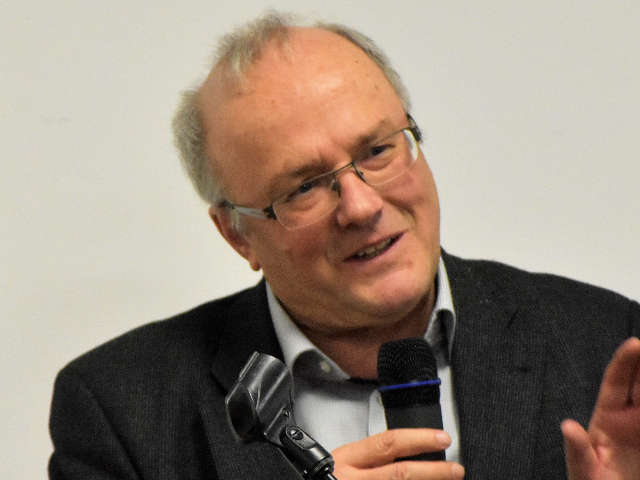 Univ.-Prof. Dr. Reinhard Haller