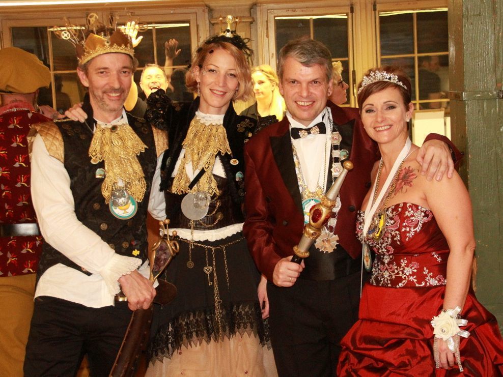 Bregenzer Prinzenpaar (li) und Prinz Karl und Prinzessin Karin (re)