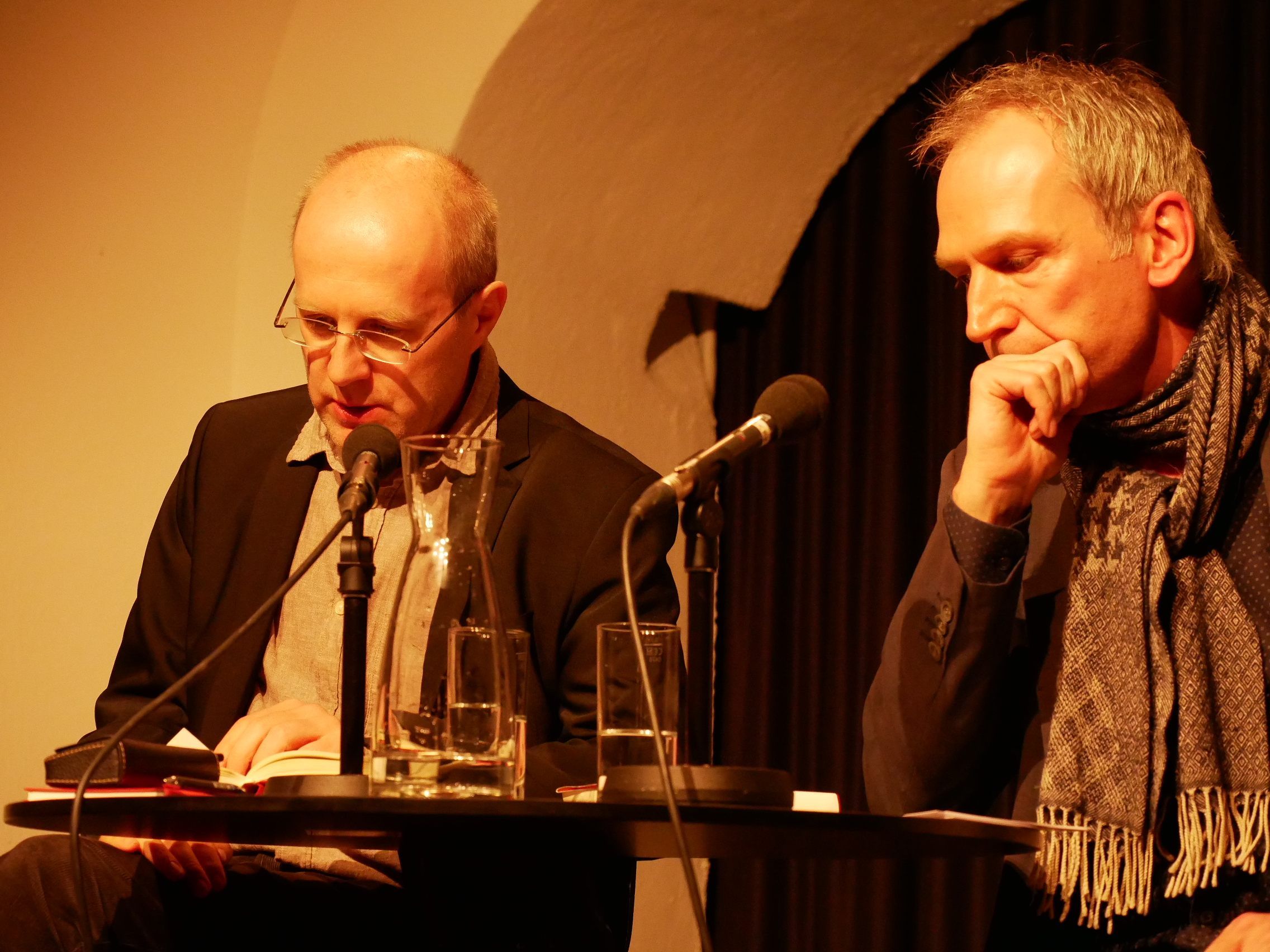 Klaus Cäsar Zehrer stellte bei seiner Lesung und im Gespräch mit Michael Luisier das Genie W. J. Sidis vor.