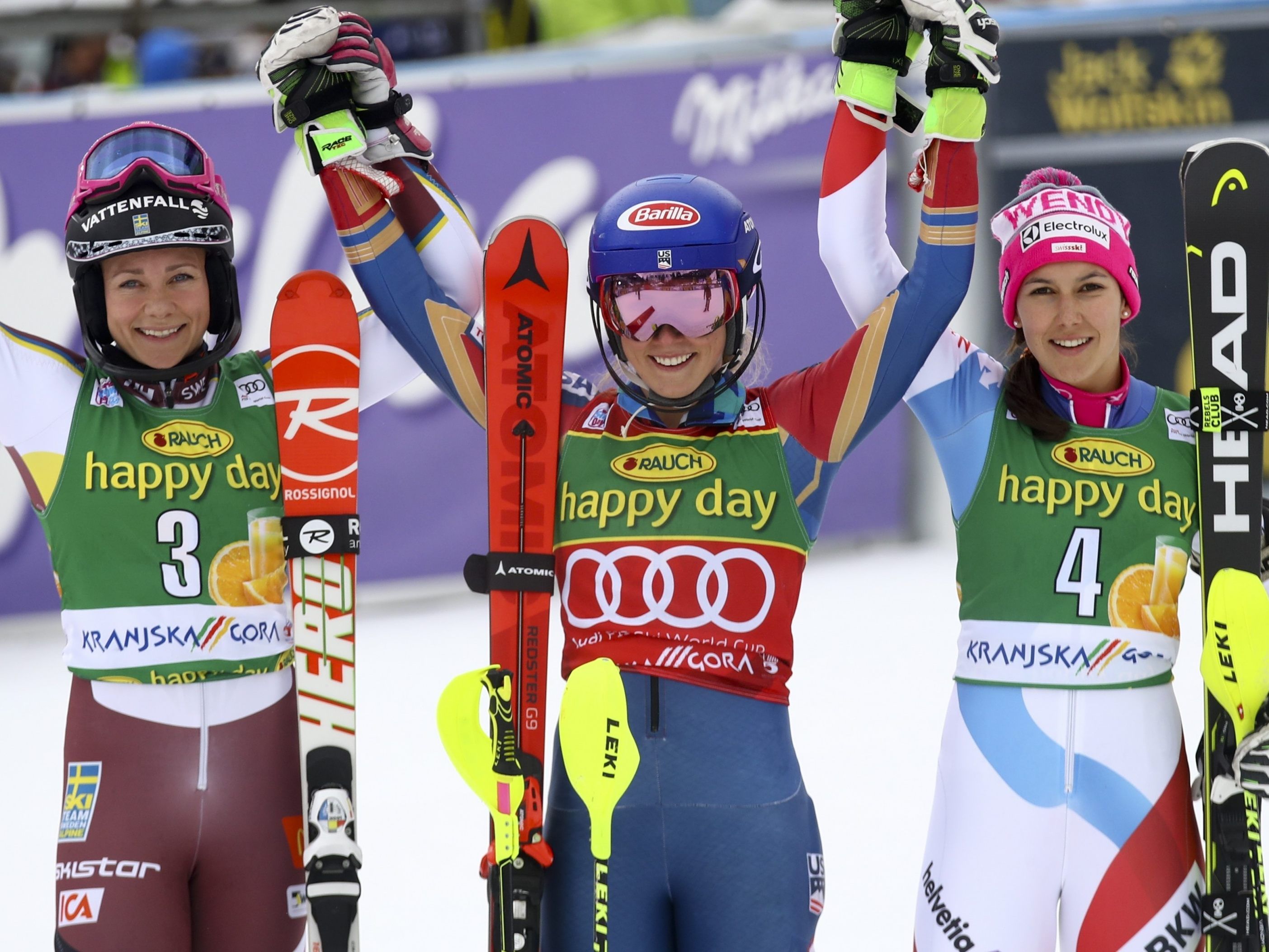 Überragende US-Weltmeisterin gewann nach RTL überlegen auch den Slalom .