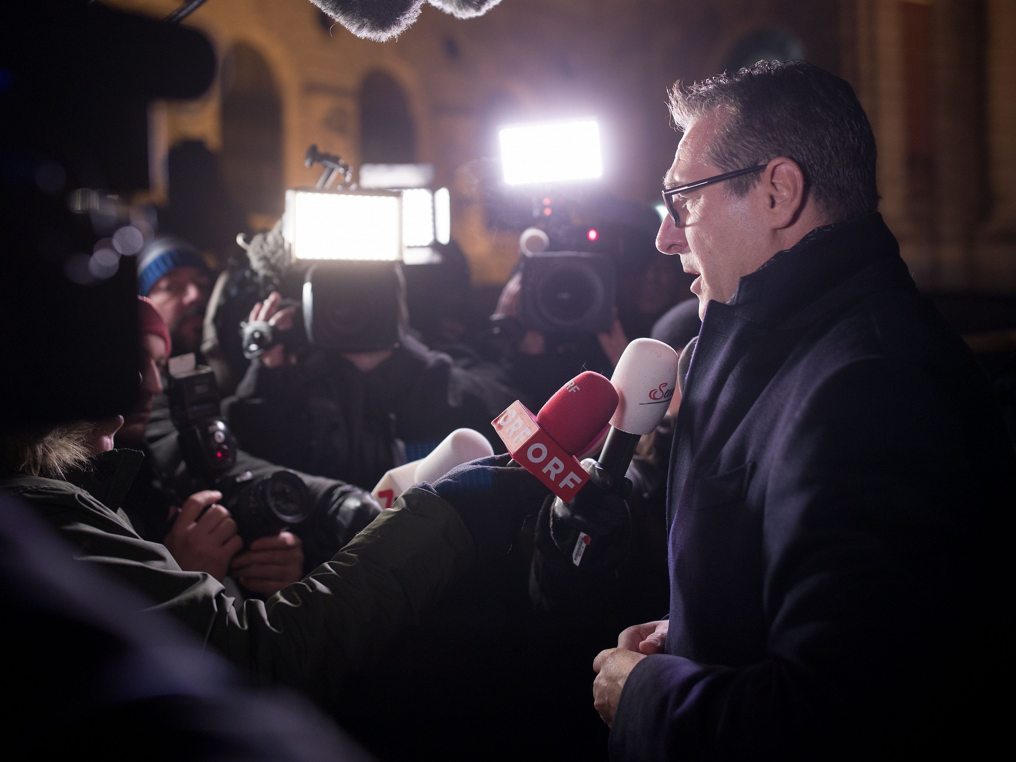 Die Demonstrationen gegen den Akademikerball am Freitag Abend in Wien verliefen friedlich.