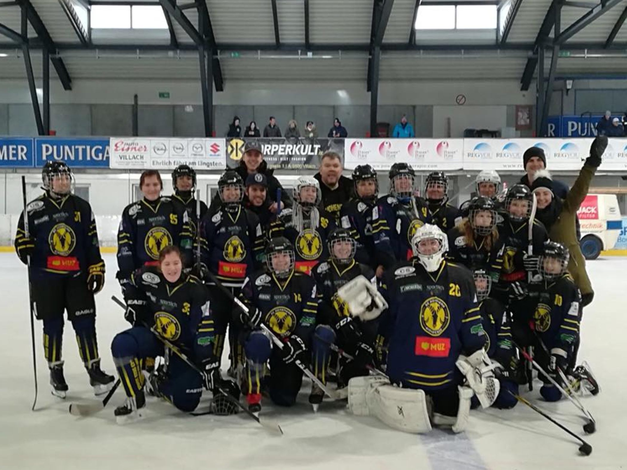 Die HSC Damen beim Turnier in Kärnten