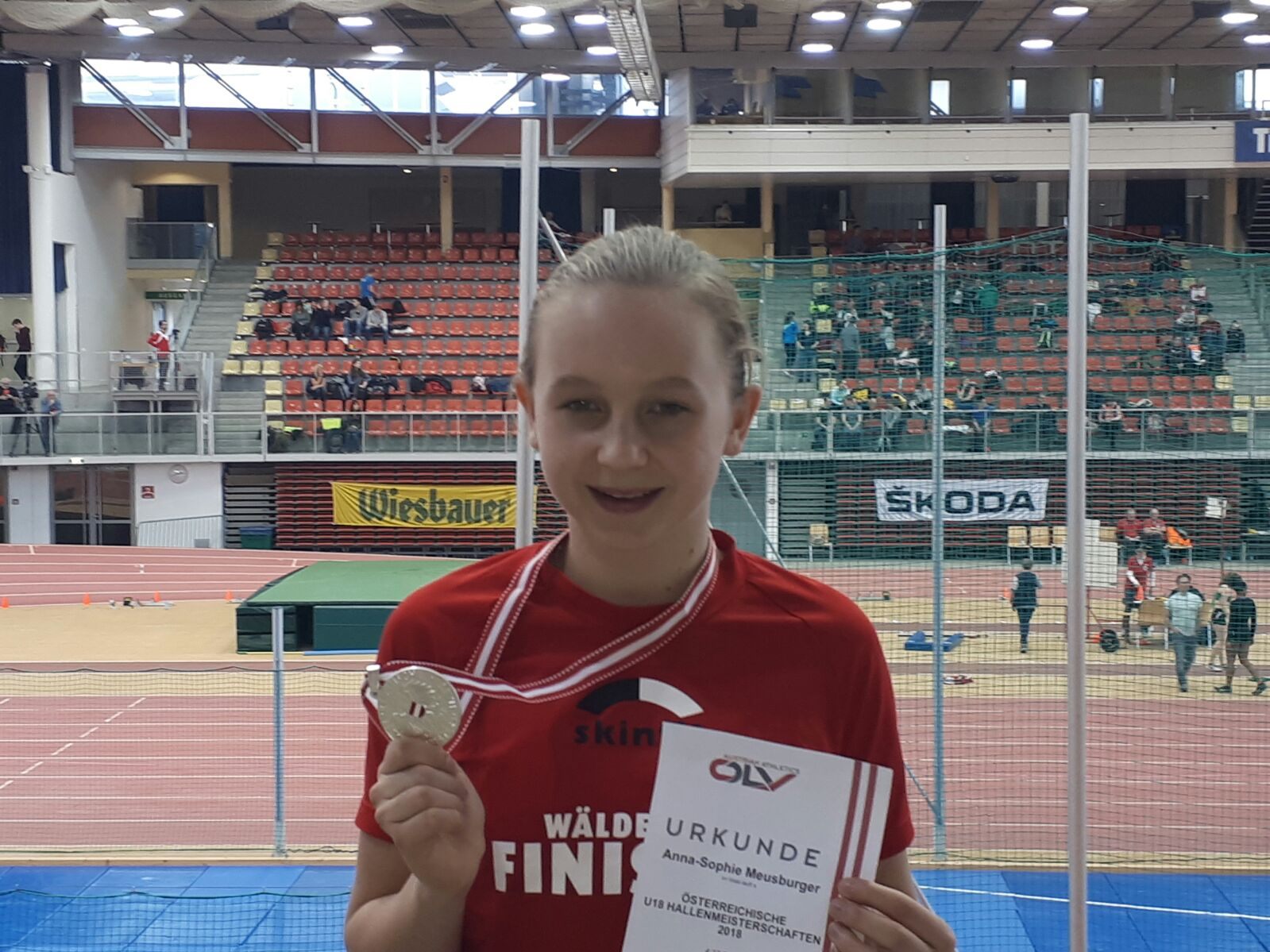Anna-Sophie mit der Silbermedaillie