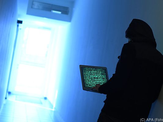 Hacker-Angriff auf besonders geschützte Stellen Hacker-Angriff auf besonders geschützte Stellen