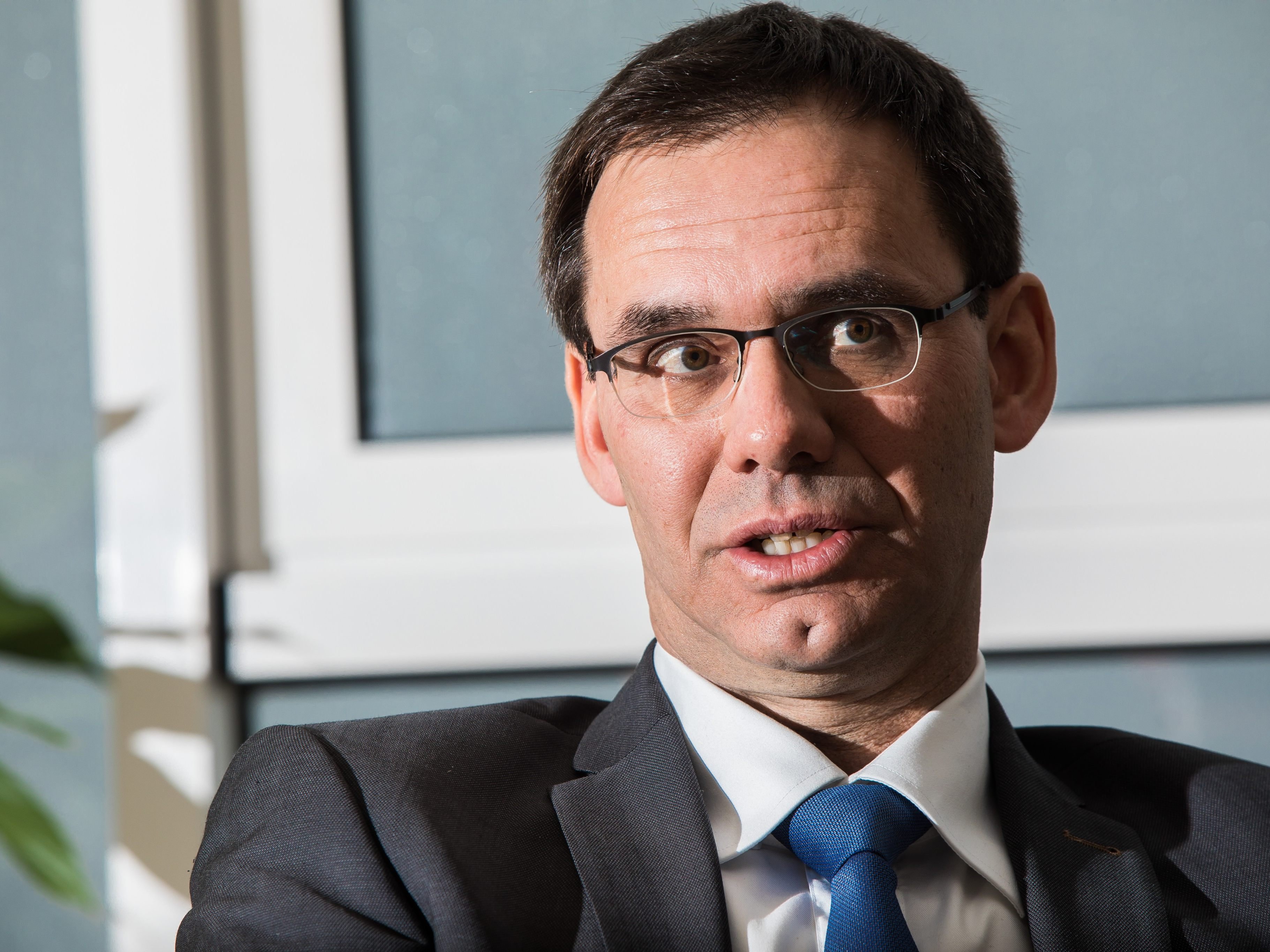 Interview mit Landeshauptmann Markus Wallner zum Projekt Rhesi in seinem Büro im Landhaus Interview mit Landeshauptmann Markus Wallner zum Projekt Rhesi in seinem Büro im Landhaus