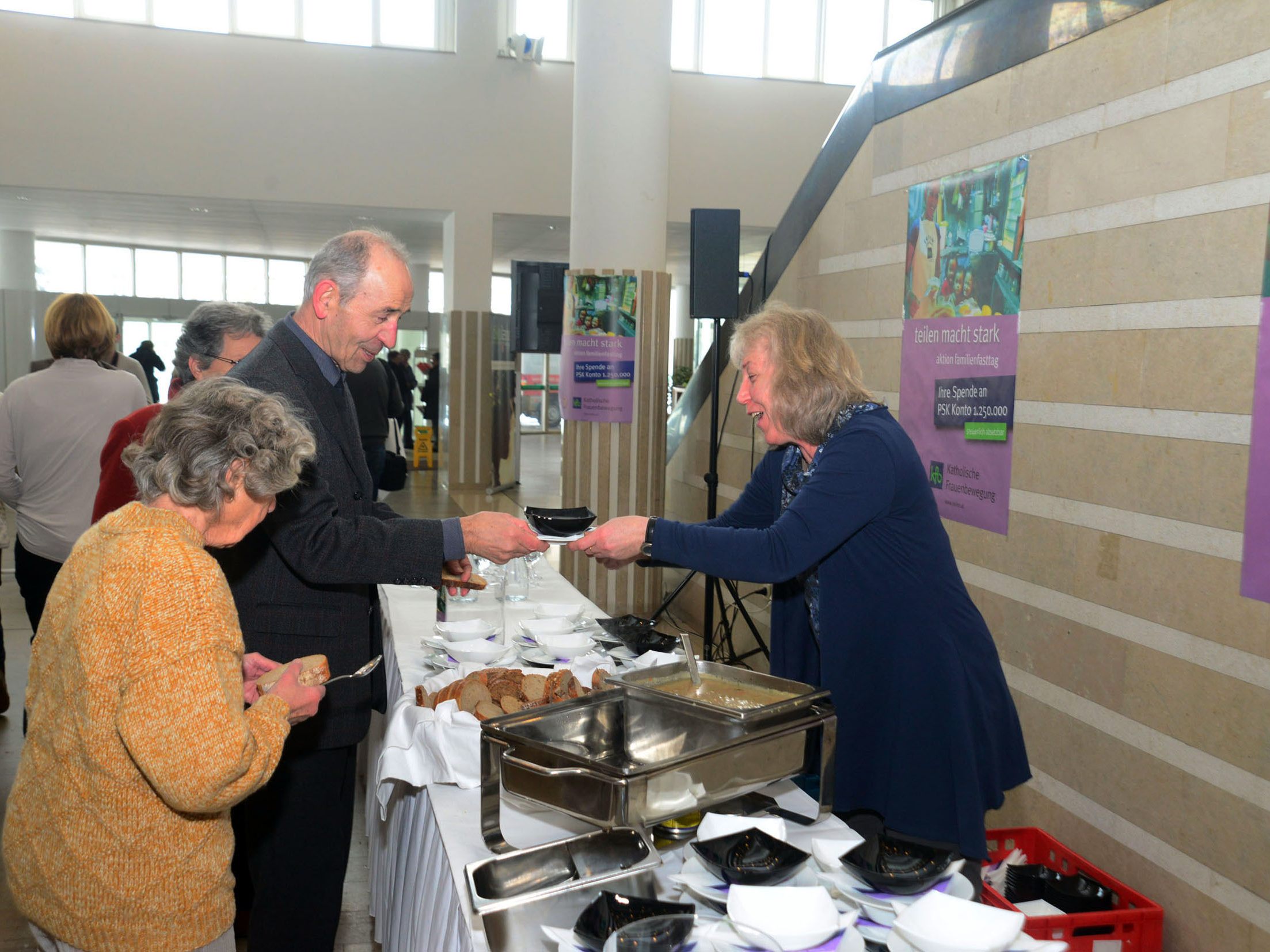 Am Aschermittwoch findet wieder das traditionelle Benefiz-Suppenessen im Landhaus statt.