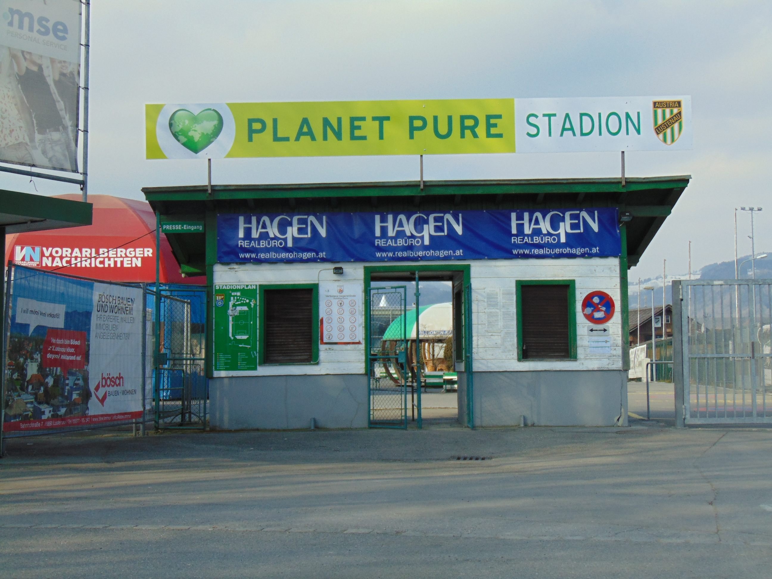 Das Reichshofstadion wird vorerst zum Planet Blue Stadion Das Reichshofstadion wird vorerst zum Planet Blue Stadion