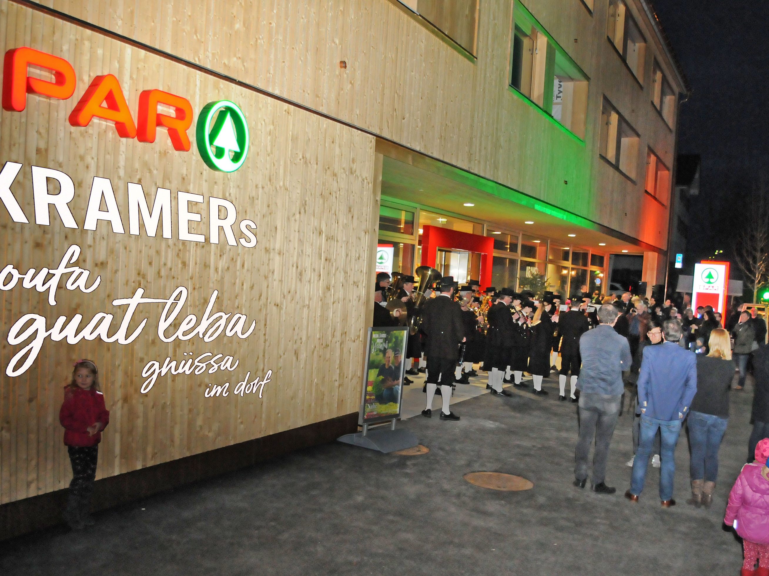 ikoufa – guat leba – gnüssa – im Dorf – so heißt es neu in Kramers SPAR ikoufa – guat leba – gnüssa – im Dorf – so heißt es neu in Kramers SPAR