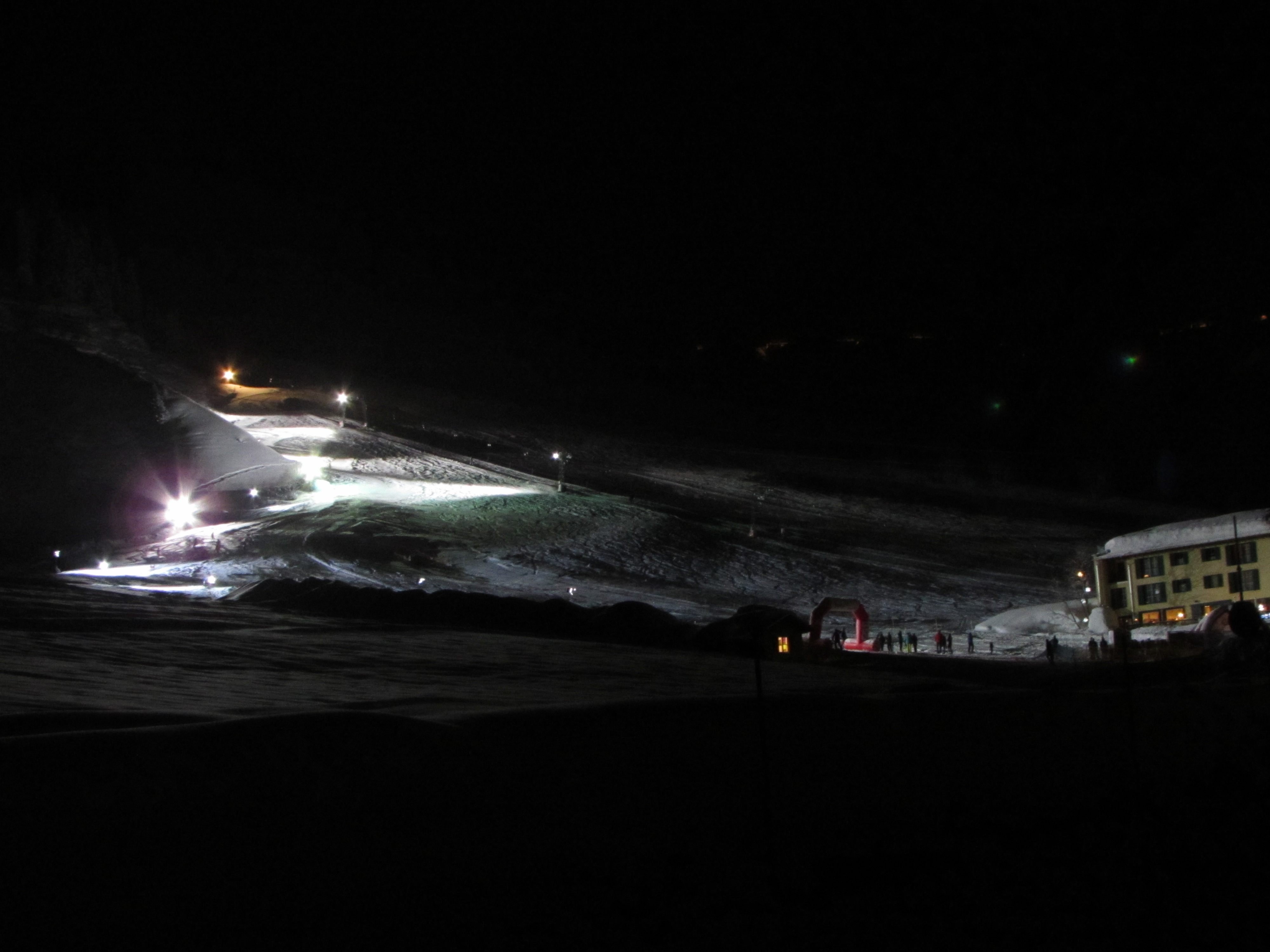 Flutlicht-Nacht-Riesentorlauf in Stuben am Arlberg Flutlicht-Nacht-Riesentorlauf in Stuben am Arlberg