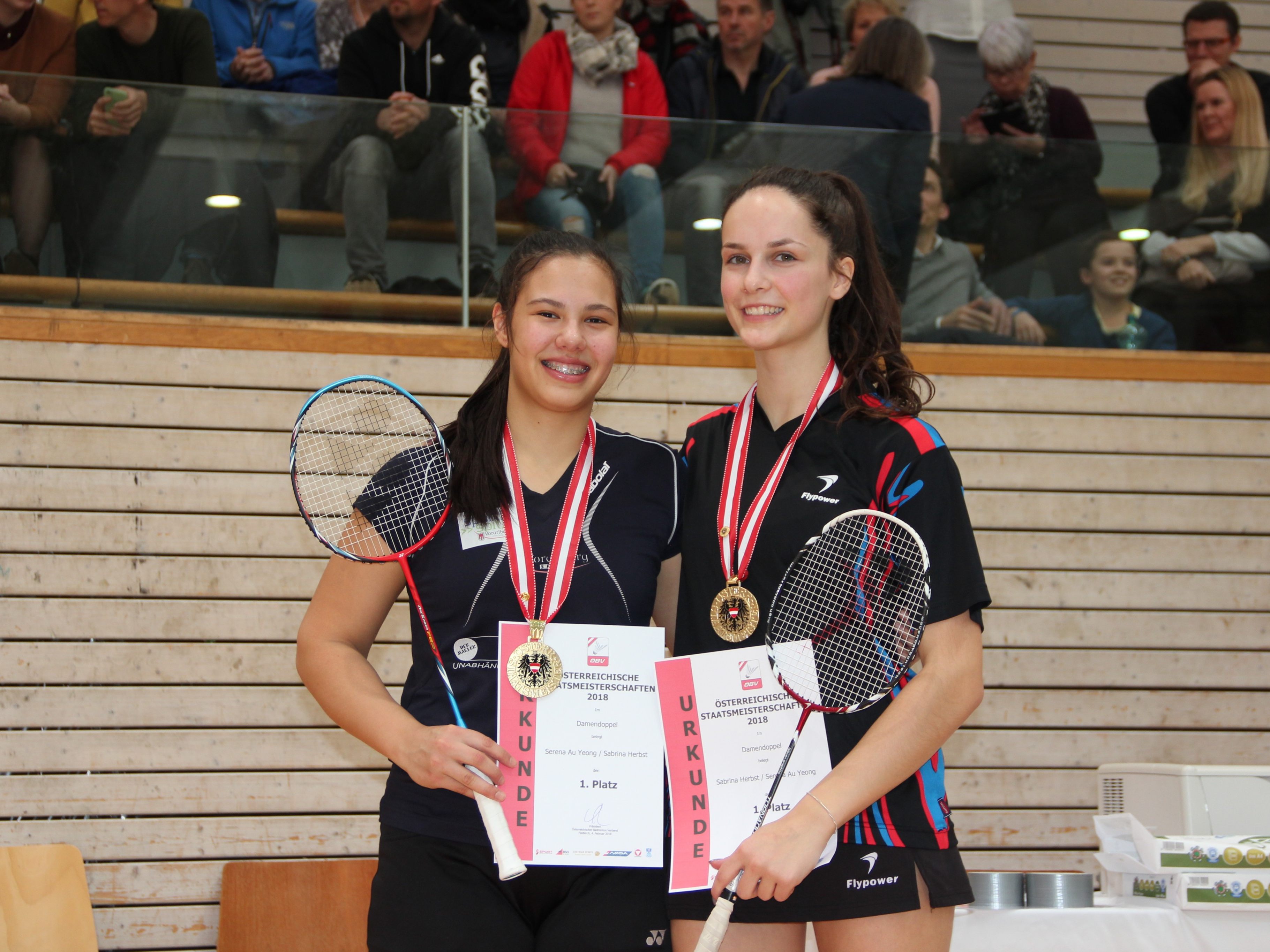 Die Staatsmeisterinnen Serena Au Yeong und Sabrina Herbst Die Staatsmeisterinnen Serena Au Yeong und Sabrina Herbst