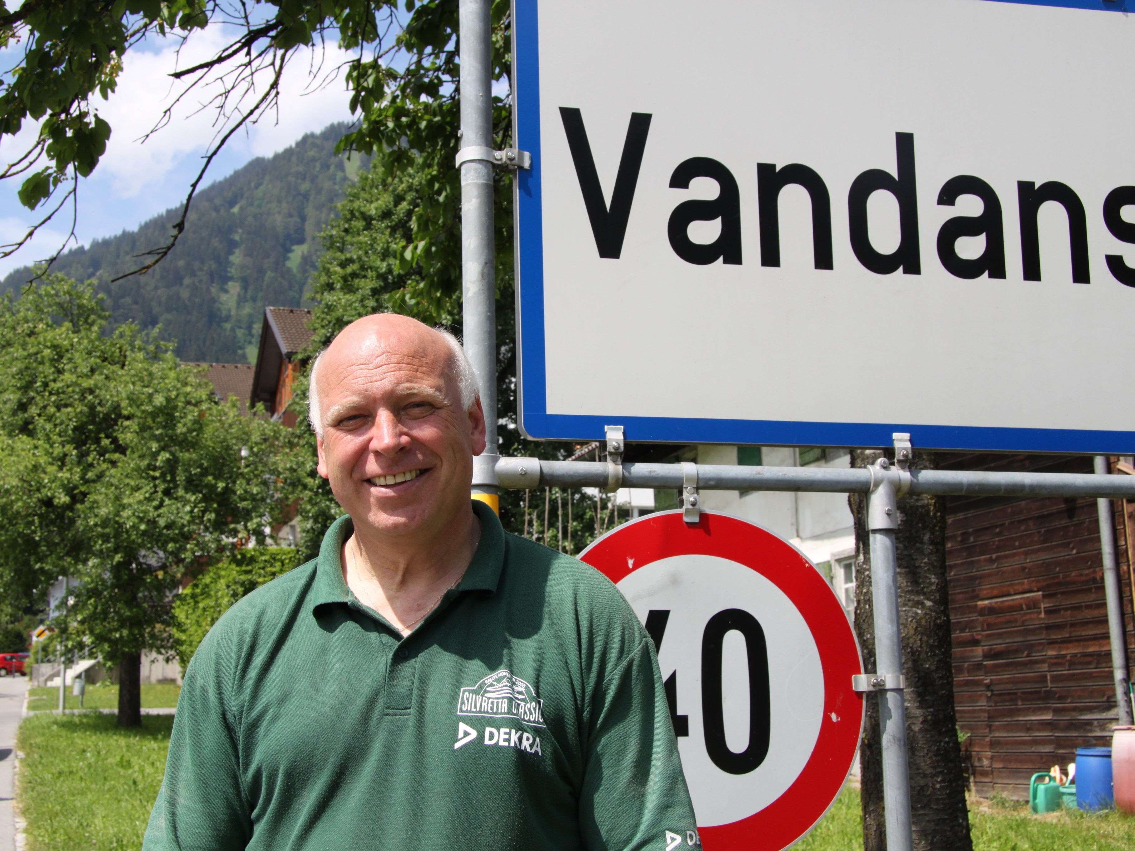 Der Vandanser Bürgermeister Burkhard Wachter steht momentan in der Kritik. Der Vandanser Bürgermeister Burkhard Wachter steht momentan in der Kritik.