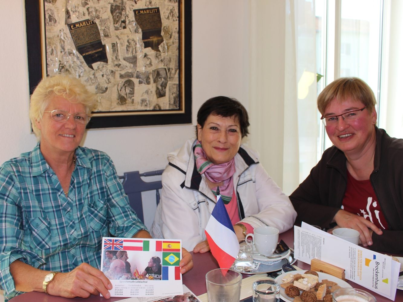 Abwechslungsreiche Unterhaltung im „Sprachencafe“ im Brockenhaus Leiblachtal. Der nächste Termin ist am 3. Februar! Abwechslungsreiche Unterhaltung im „Sprachencafe“ im Brockenhaus Leiblachtal. Der nächste Termin ist am 3. Februar!