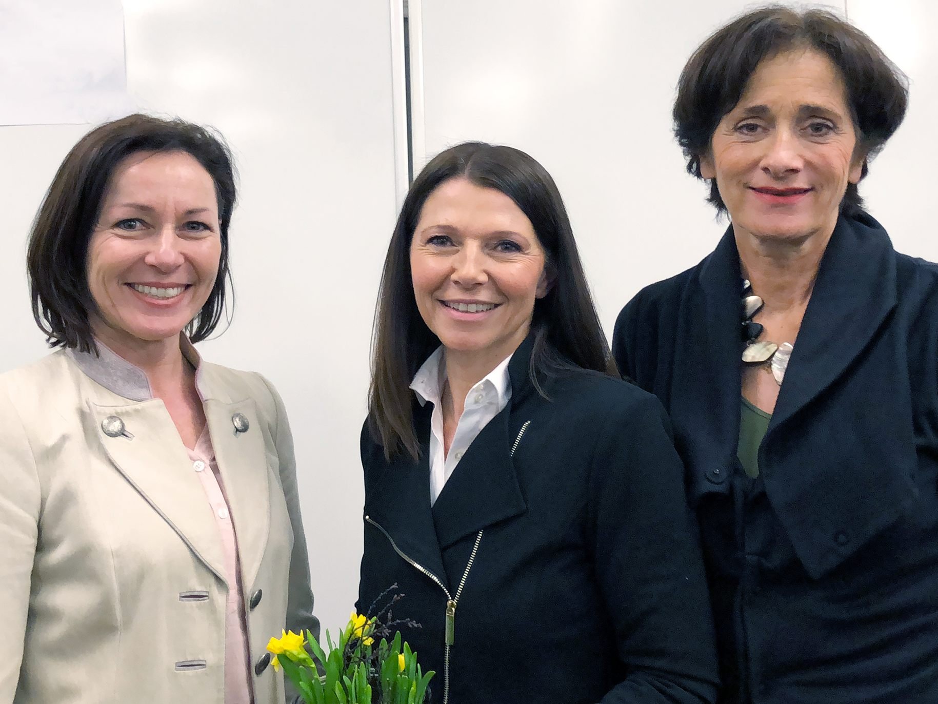 Die Höchster Vizebürgermeisterin folgt aLR Dr. Bernadette Mennel nach.