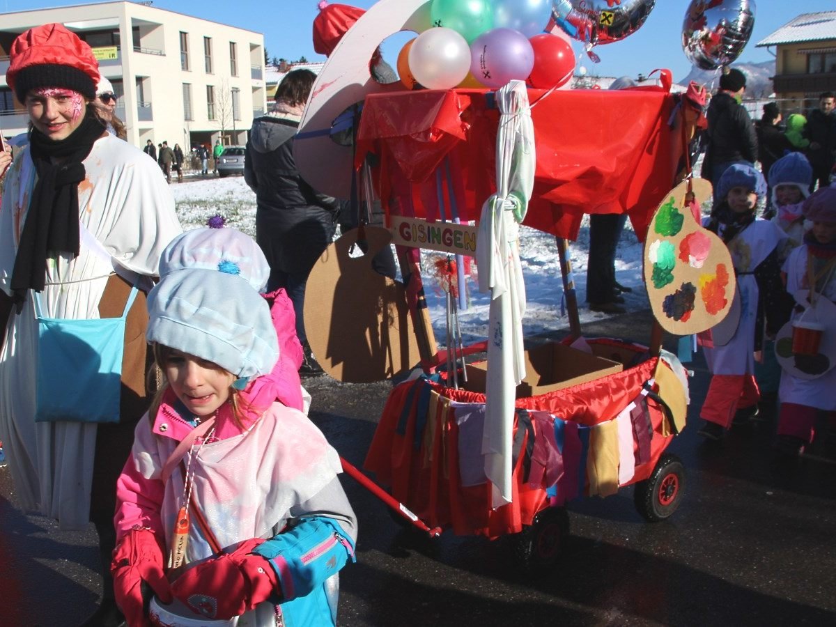 Kunterbunter Kinderfasching in Gisingen